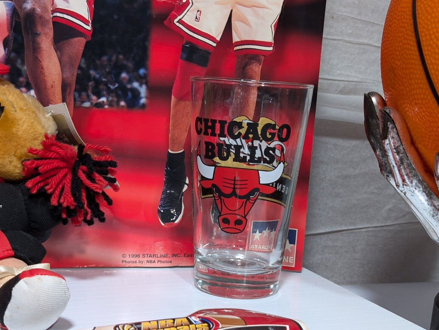 18 Pieces 1996-1998 Michael Jordan Chicago Bulls Championship Memorabilia