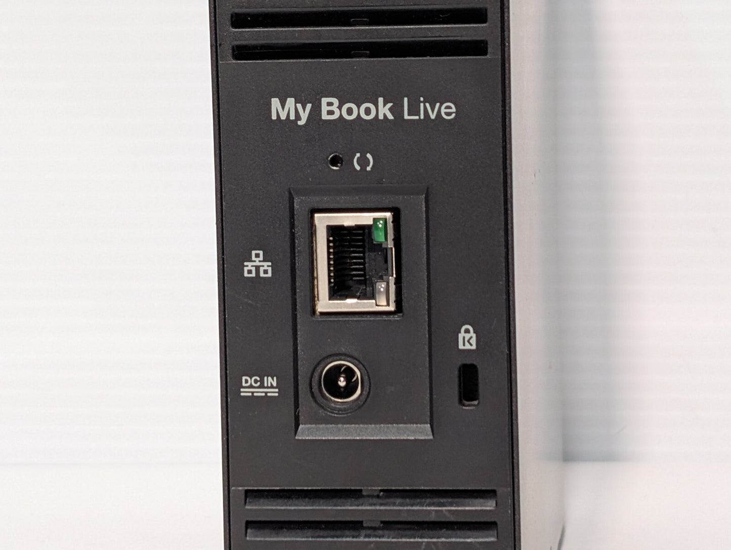 Western Digital WDBAAK0010HCH-00 1TB External Hard Drive, My Book Live