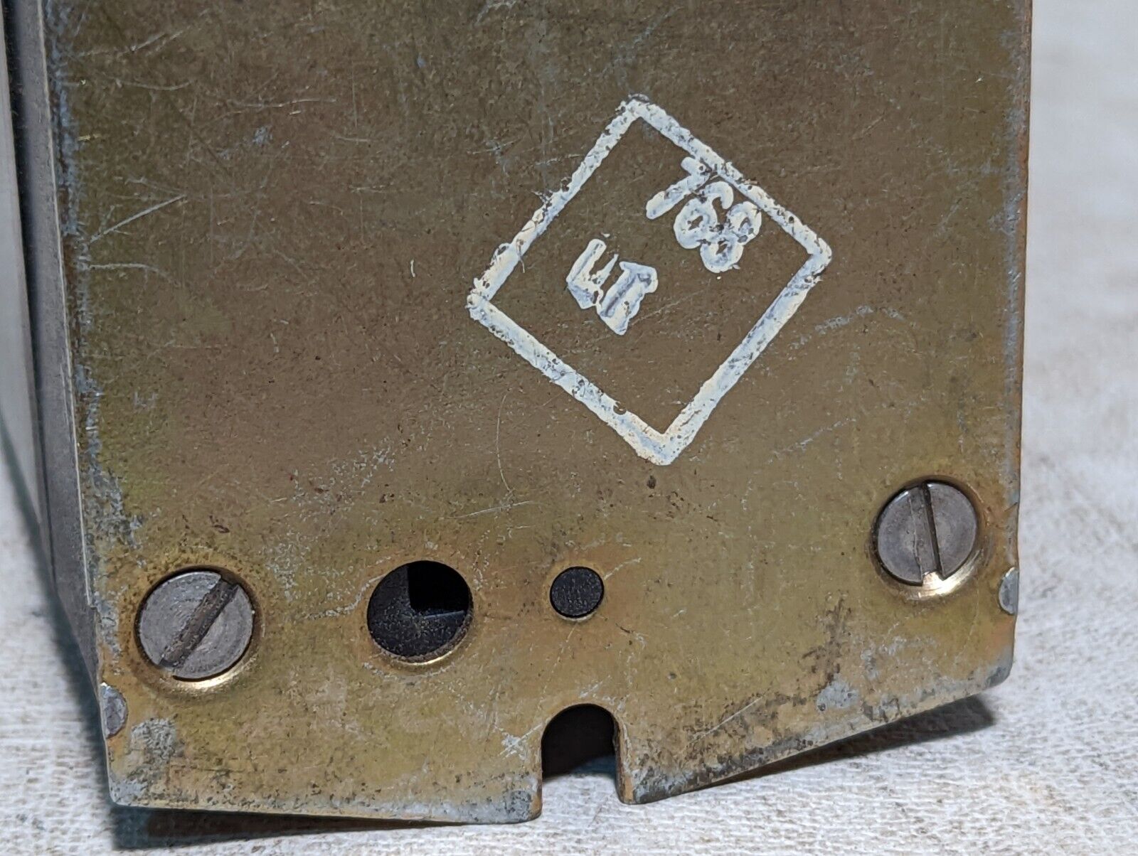 Square D 8501-X040 industrial control relay, form HT