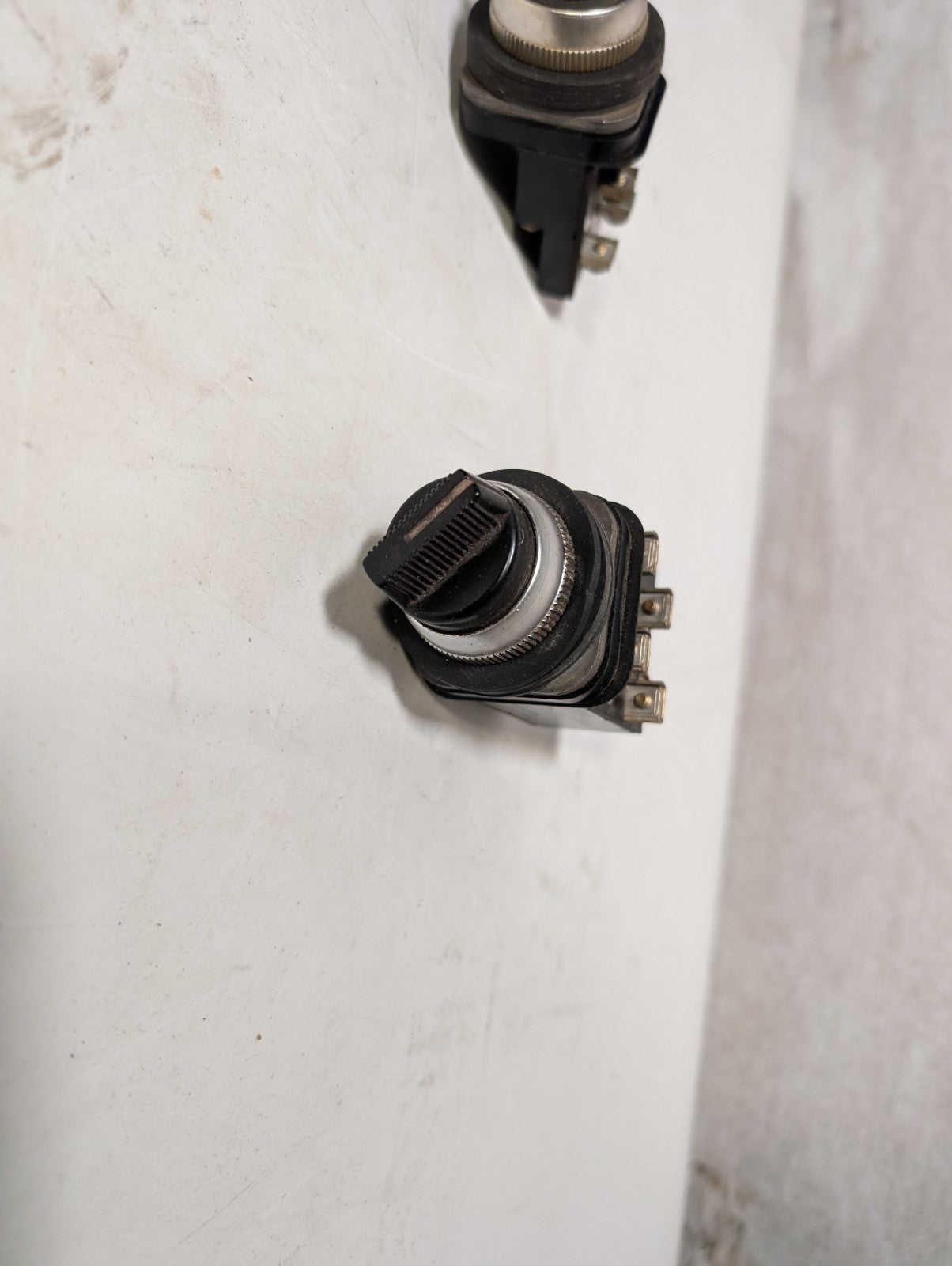 Allen Bradley 800T-A2B 800T-H2A Push Button Selector Switch + Square D 9001 KL
