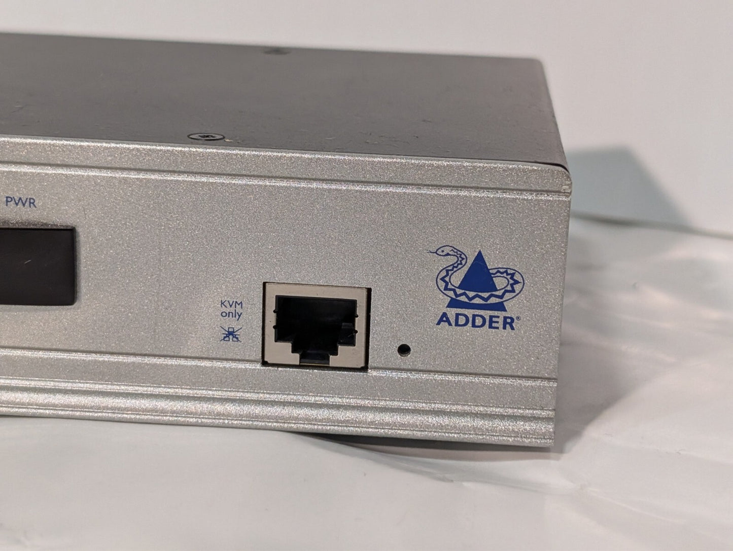 Adder Adderview CATX1000 AVX1008 1x8 KVMA Switch with Power Supply
