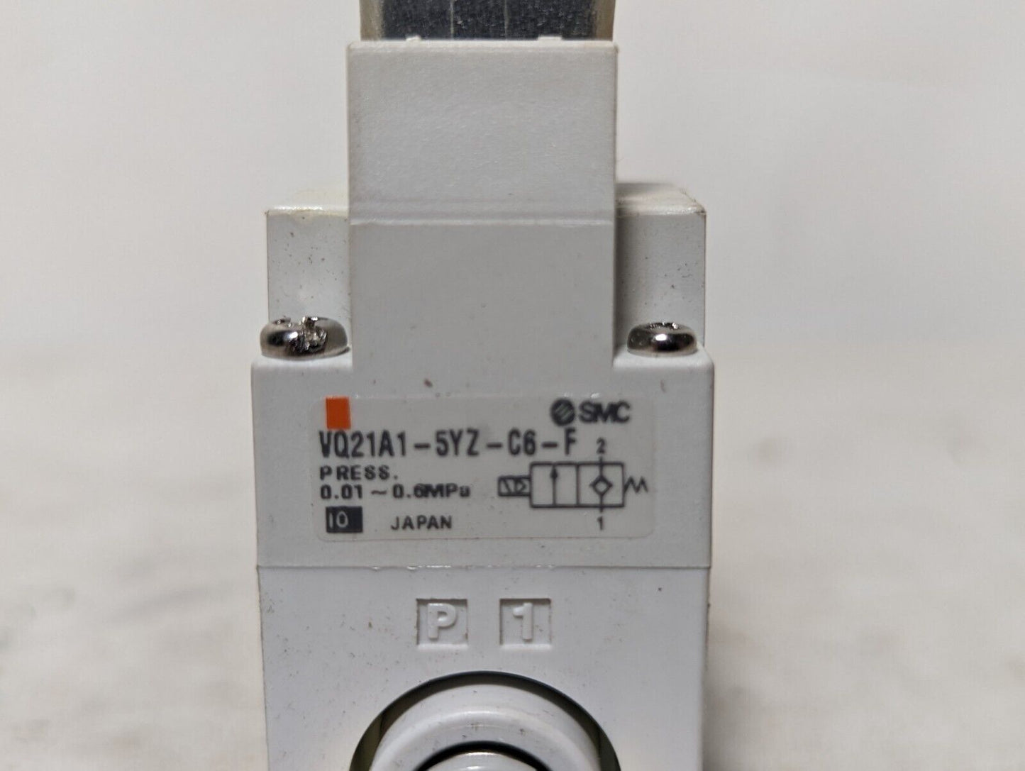 SMC VQ21A1-5YZ-C6-F solenoid valve, air/inert gas, 0.01-0.6MPa