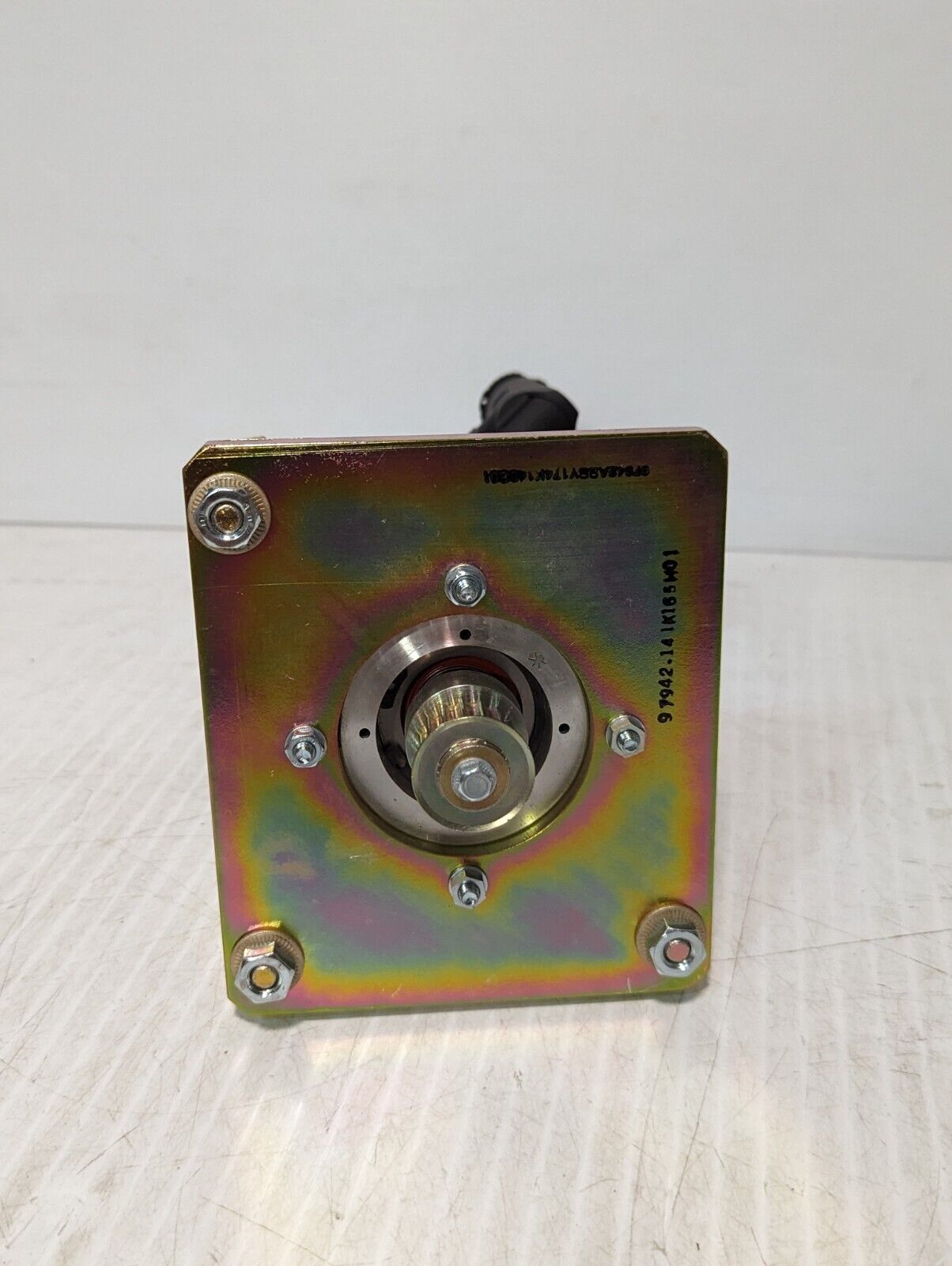 Lenze MCS 06F41LRS0B0-B11N-ST5S00N-R2SU, .68HP, 4050RPM - Free Shipping