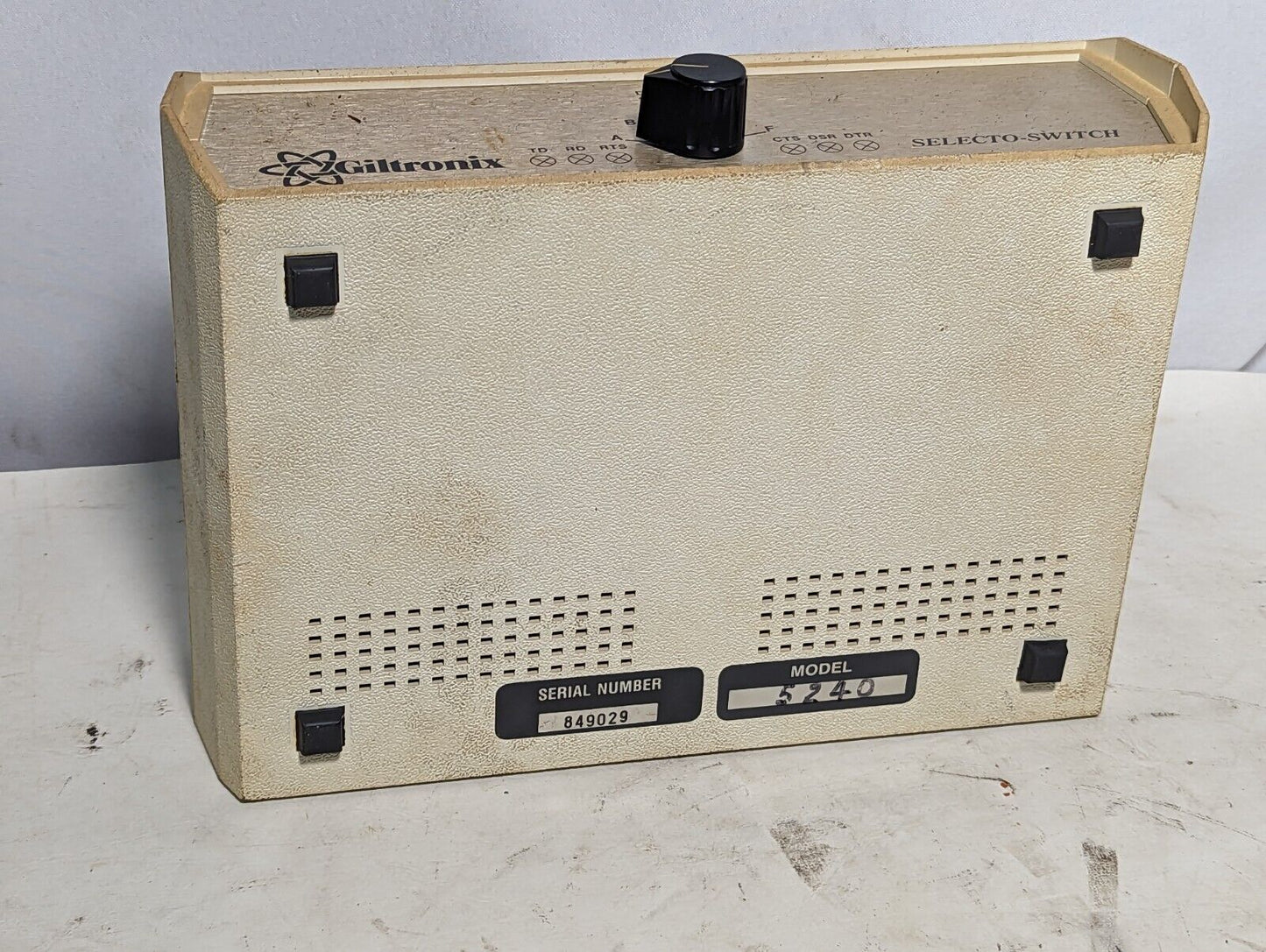 Giltronix 5240 Selecto-Switch