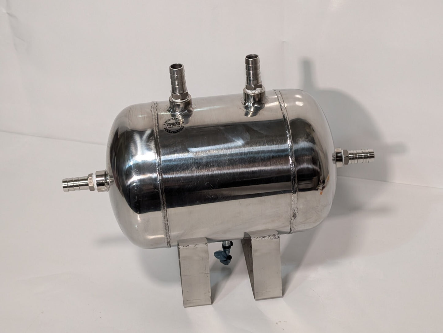 Stainless Steel Gas Storage Air Reservoir Can 4-Port High Pressure, likely 5L