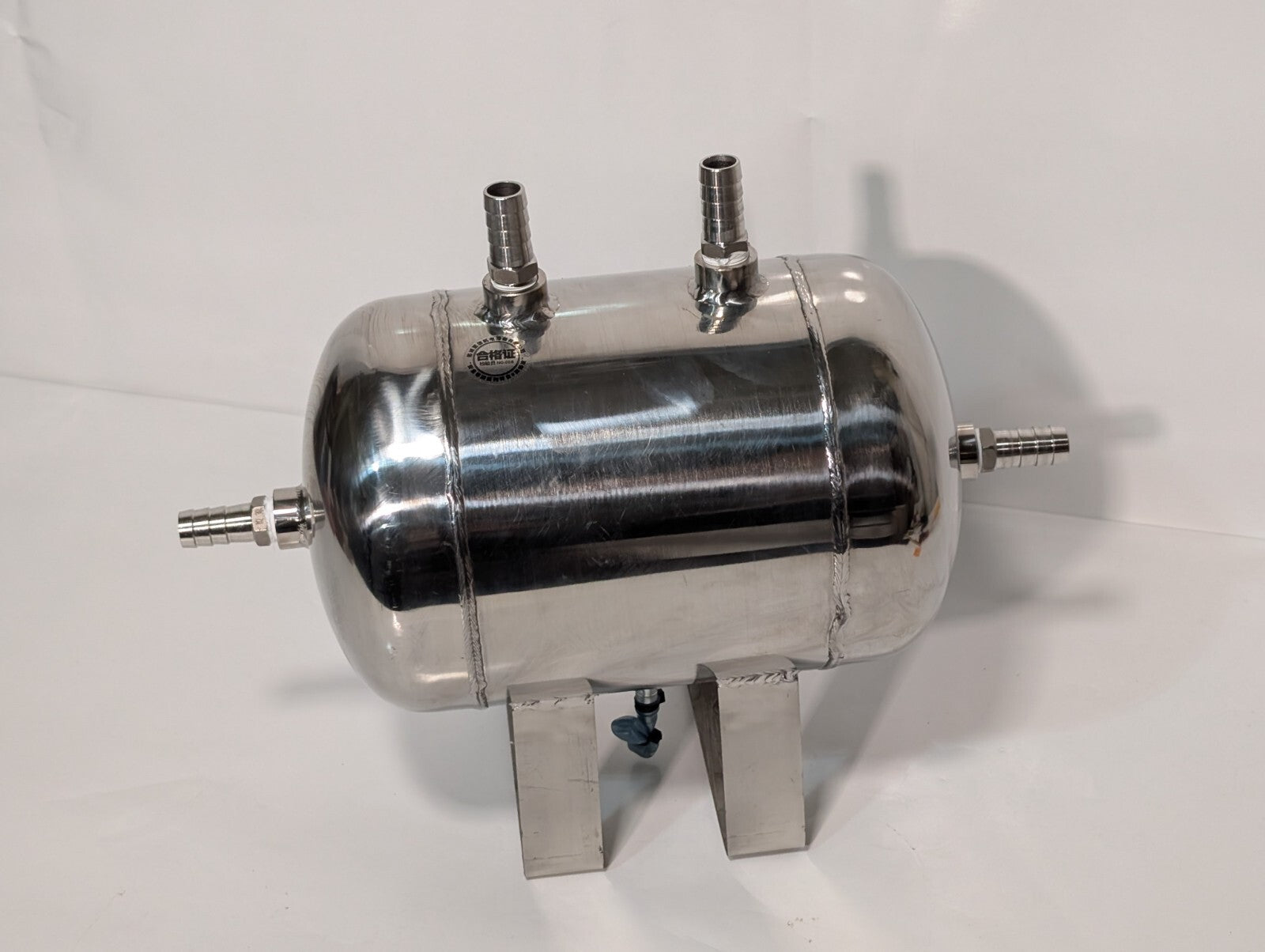 Stainless Steel Gas Storage Air Reservoir Can 4-Port High Pressure, likely 5L