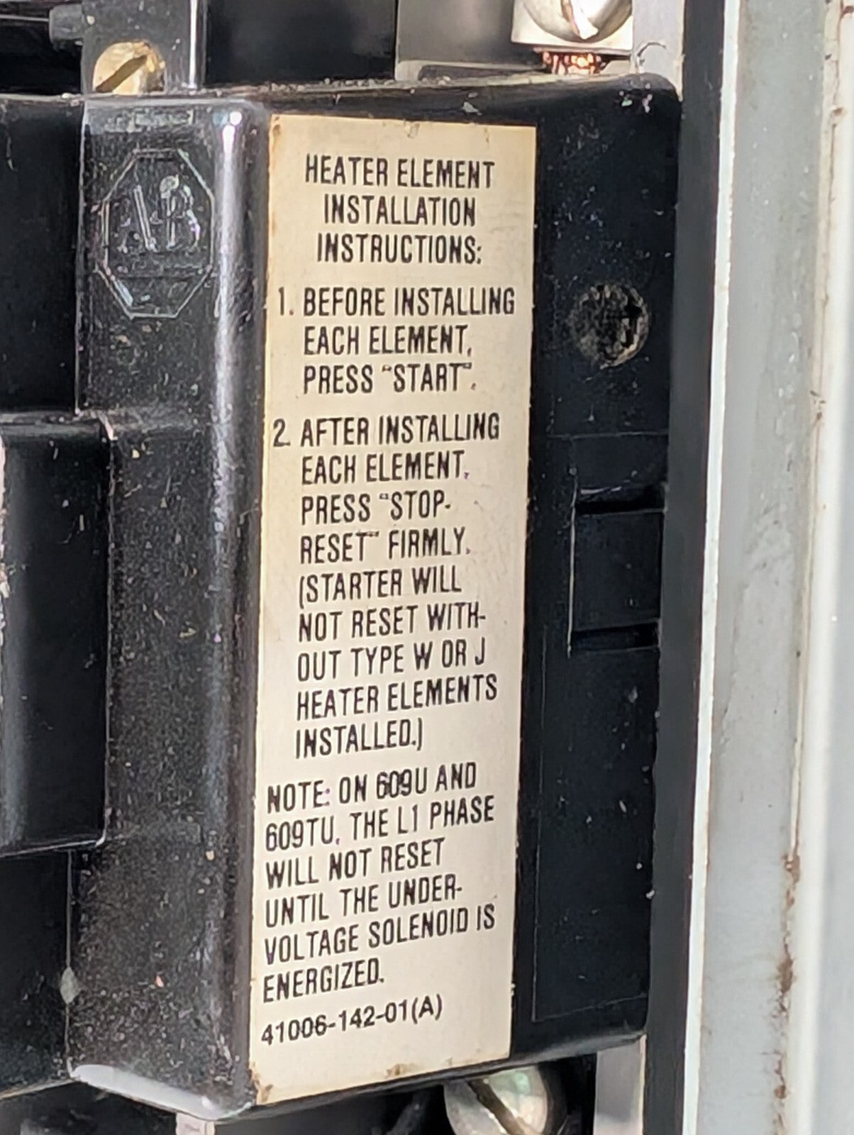 Allen Bradley 609-AAW Manual Starter in Encl. w\ 20A Hubbell Twist-Lock Recptcle