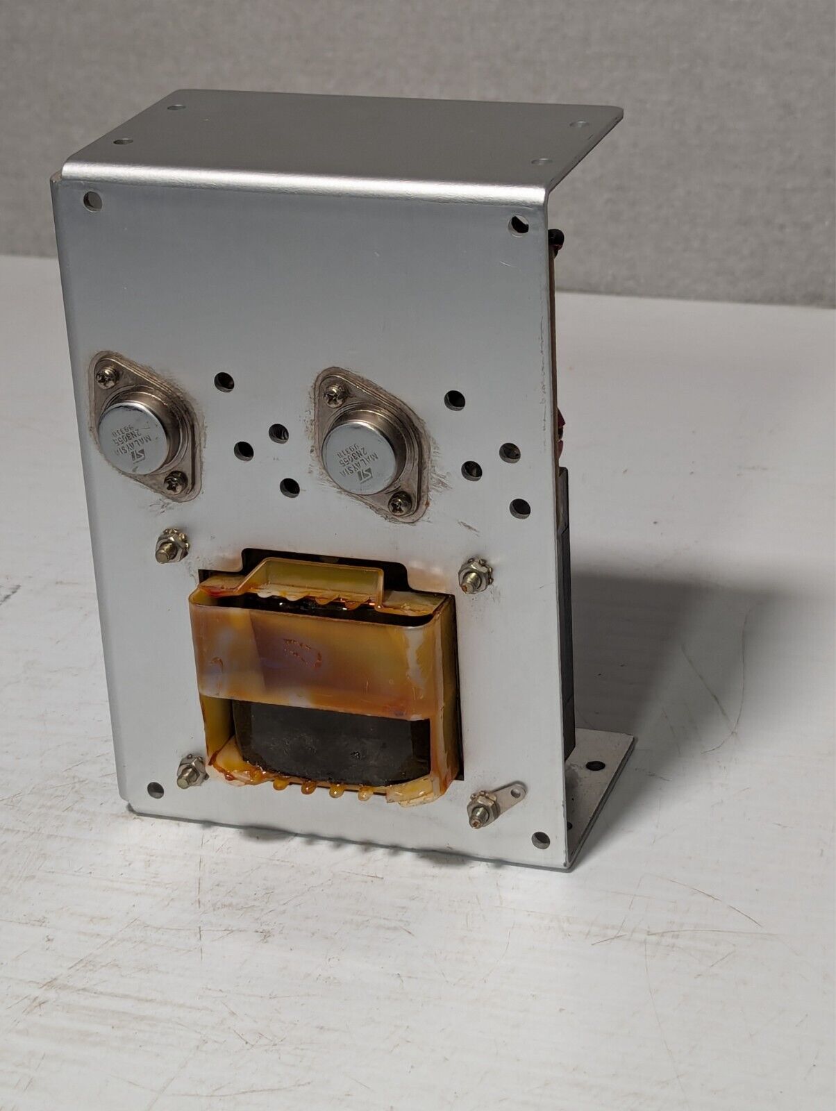 SOLA SLS-24-036 regulated power supply, 24VDC@3.6A out, 100/120/220/230/240VAC