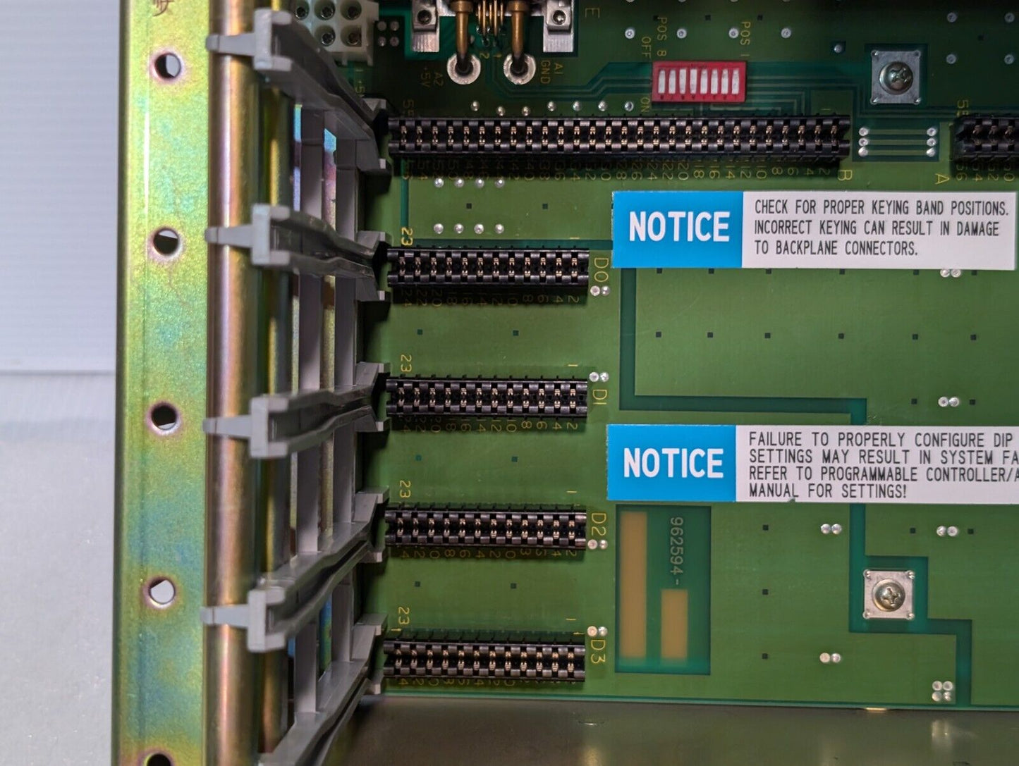 Allen Bradley 1771-A1B PLC I/O Chassis, 4 Slot, Series B