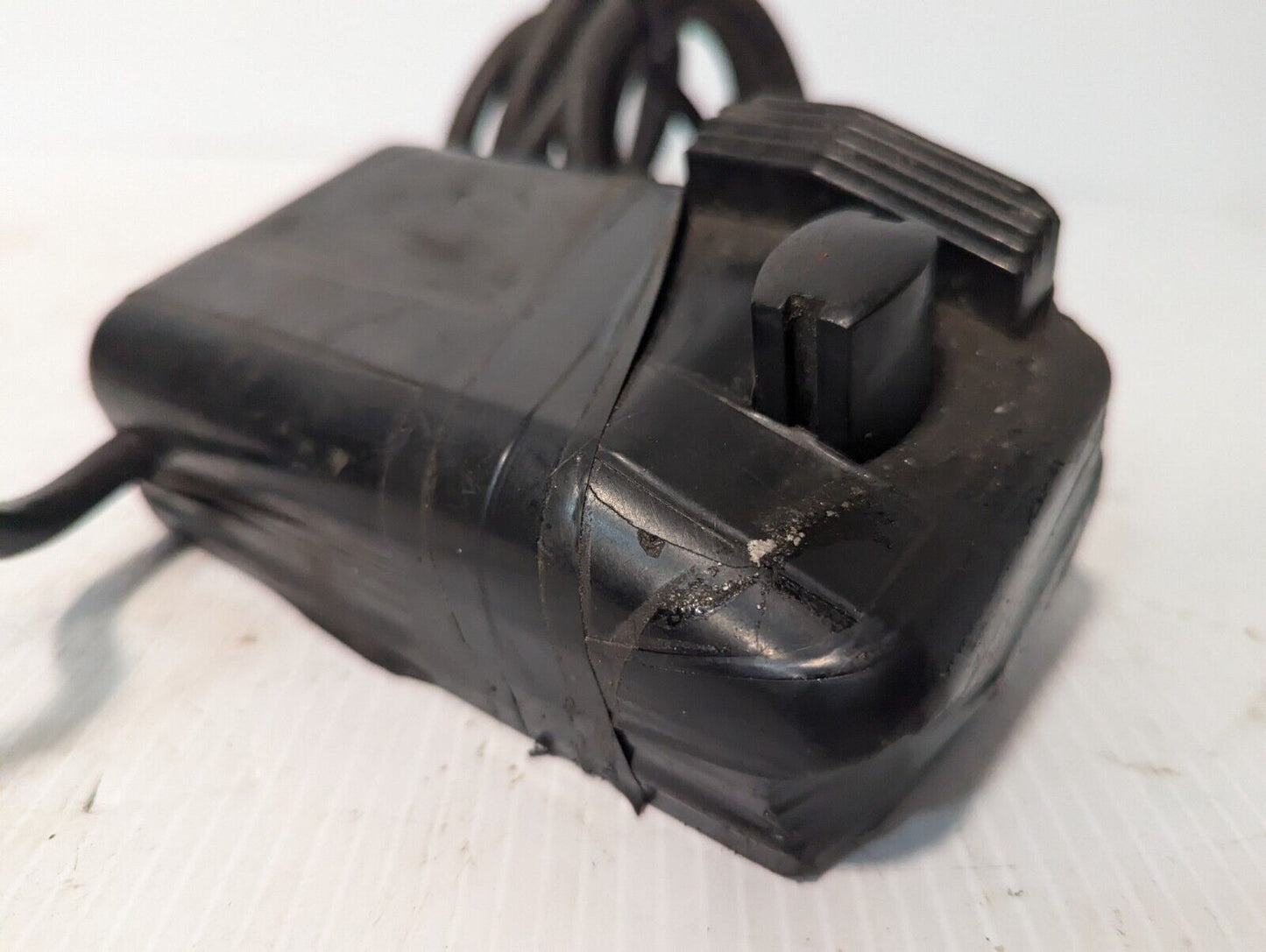 Engis Di-Profiler FlexShaft rotary motor with foot switch, 110-130V, 0.8A