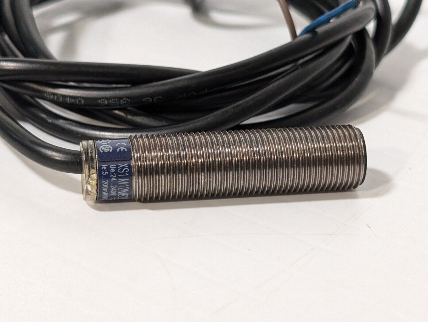 Telemecanique Xs1M12Mb230 Proximity Switch 240Vac 200Ma 240Vac 300Ma