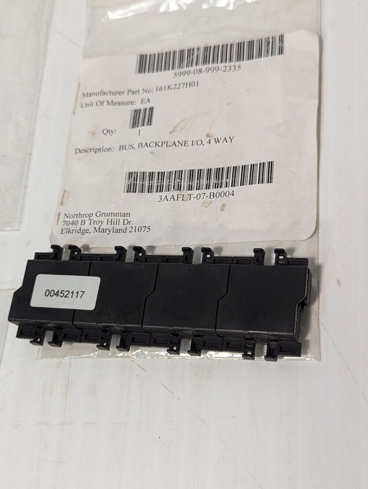 Lot of 6 Lenze Americas EPM-T912 4-Fold Backplane Bus Connector - Free Shipping