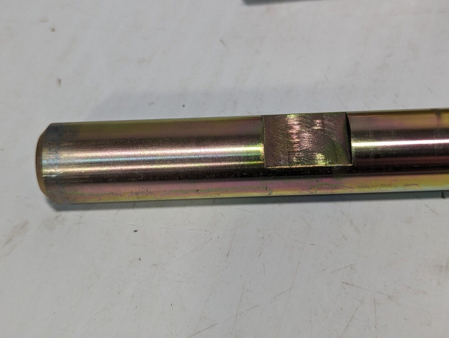 3040-12-000-4687 173K847H Pivot Shaft - Free Shipping