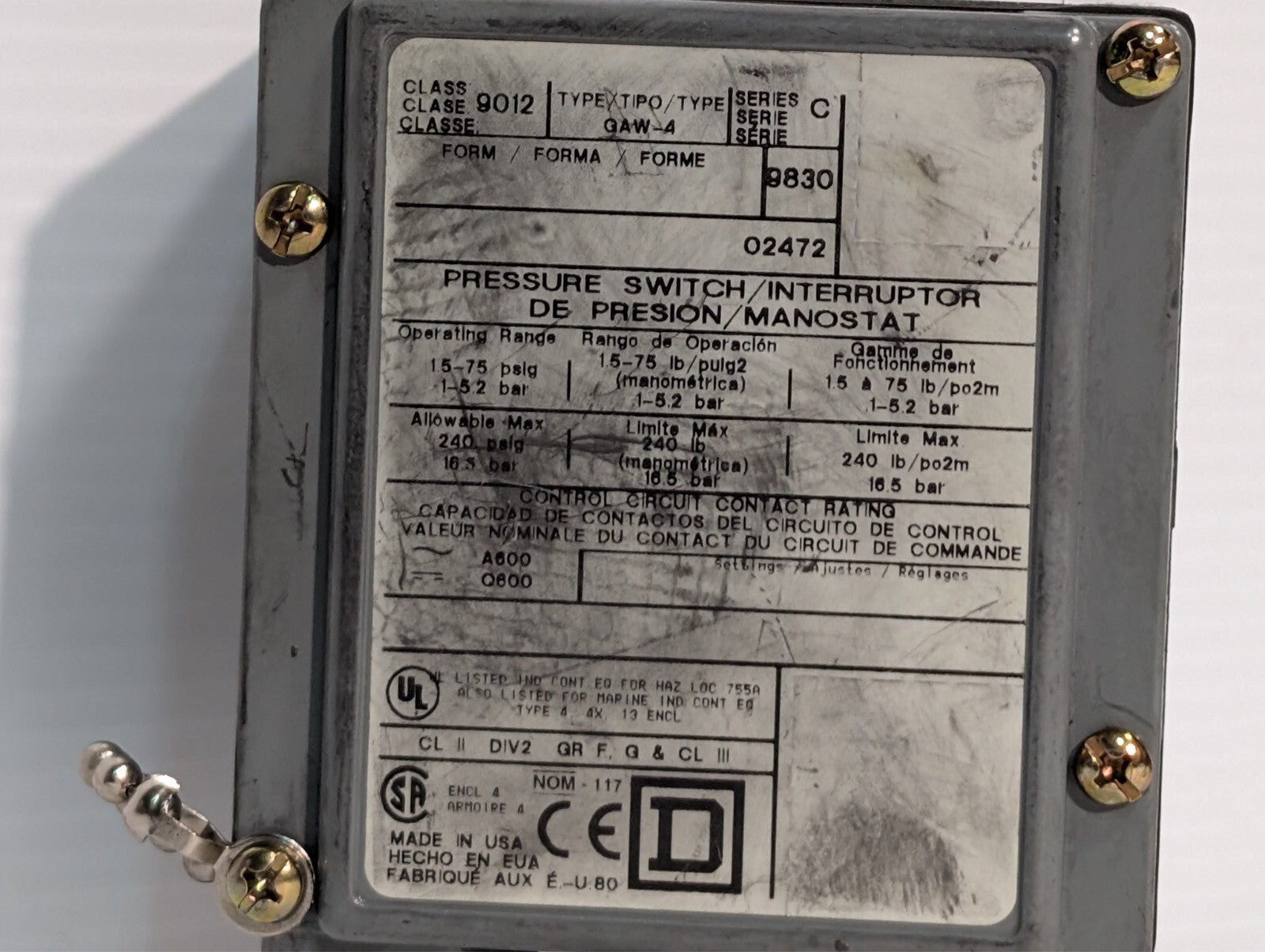 Square D 9012 GAW-4 Series C 9830 Pressure Switch 1.5-75 PSIG