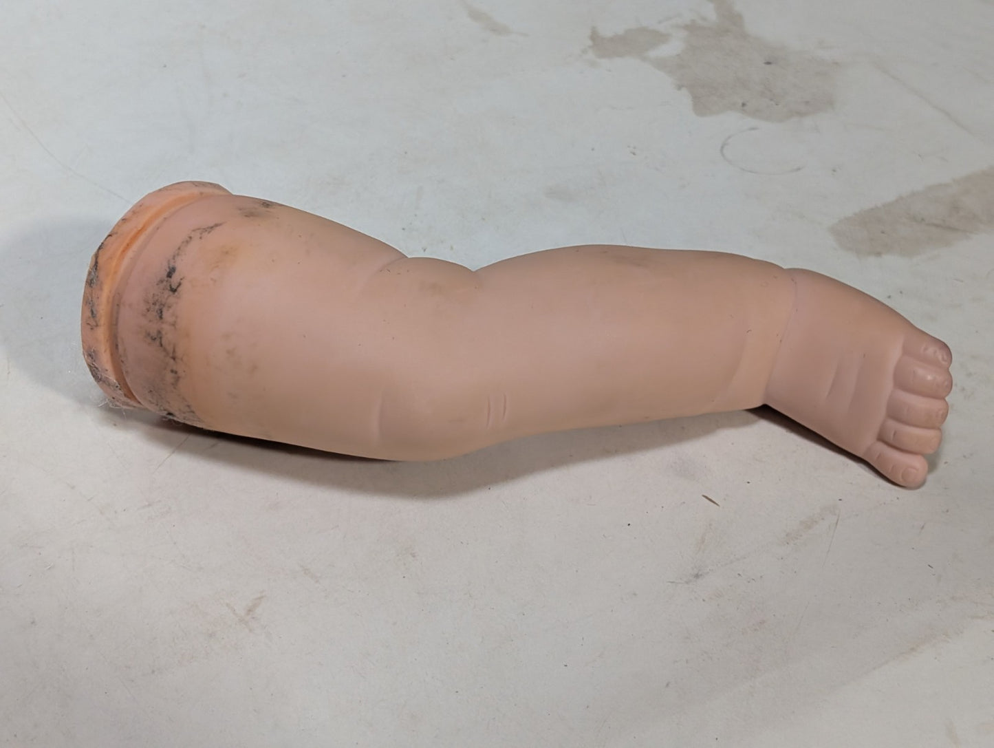 (1) Laerdal Baby Anne CPR Infant Pediatric Training Manikin, Dismembered Leg