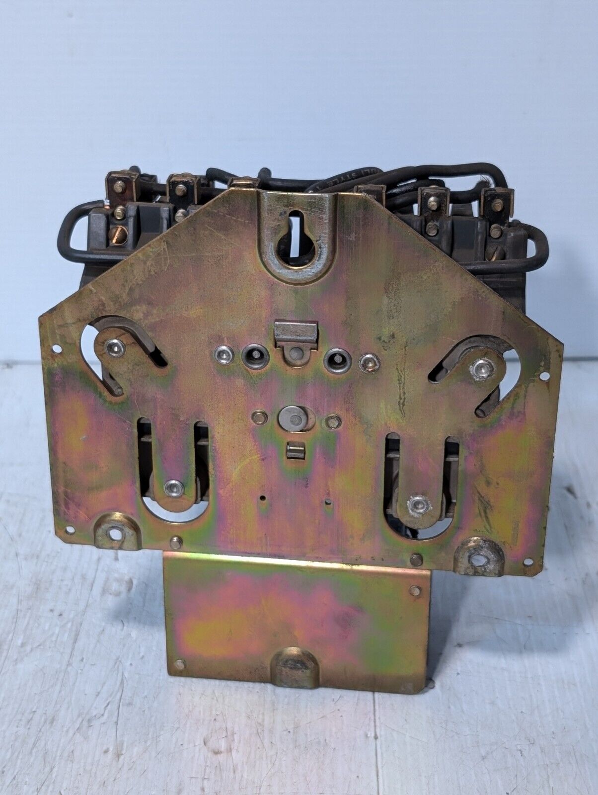 Allen-Bradley Reversing Motor Starter with 70A86 coils, NEMA 1? - Free Shipping
