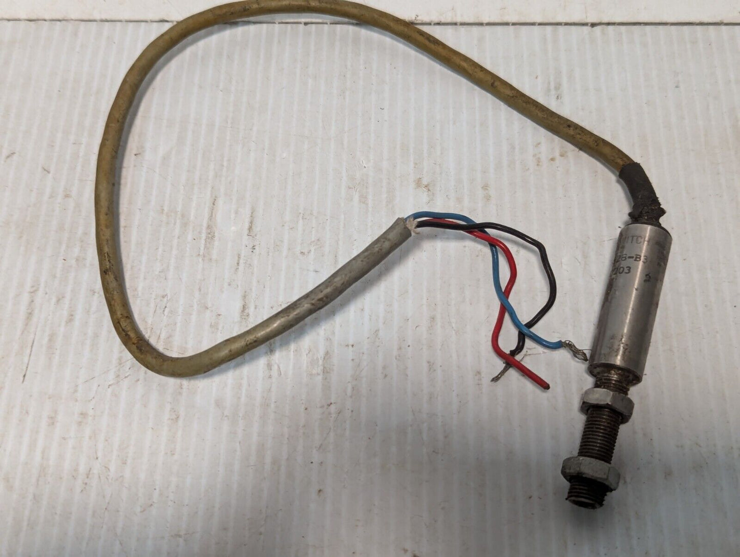 TopWorx 72-16528-B3 Go Switch Leverless Dry Contact Proximity Sensor - Free Ship