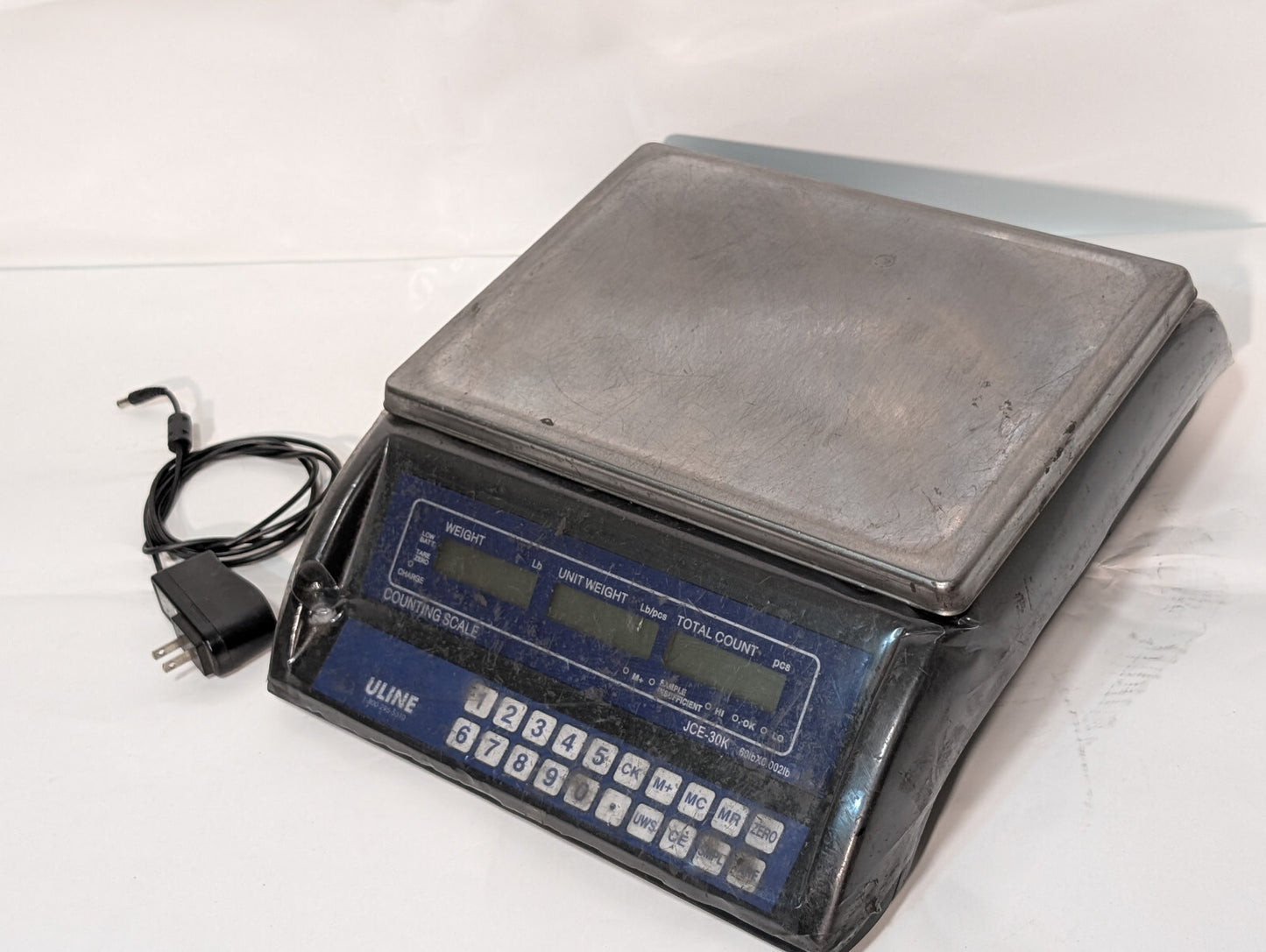 Uline JCE-30K Counting Scale, Plug, 60lbx0.002lb, Working