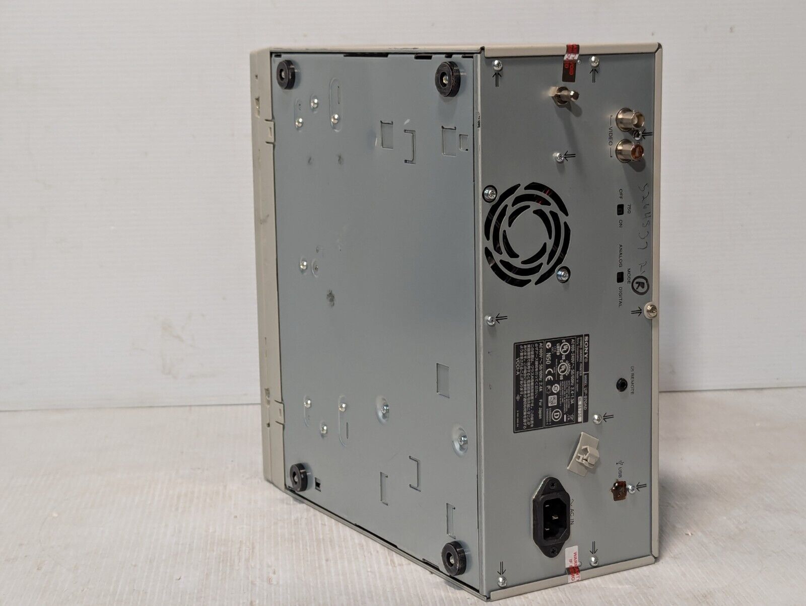 Sony UP-970AD Black & White Large Format Hybrid Graphic Printer - Free Shipping