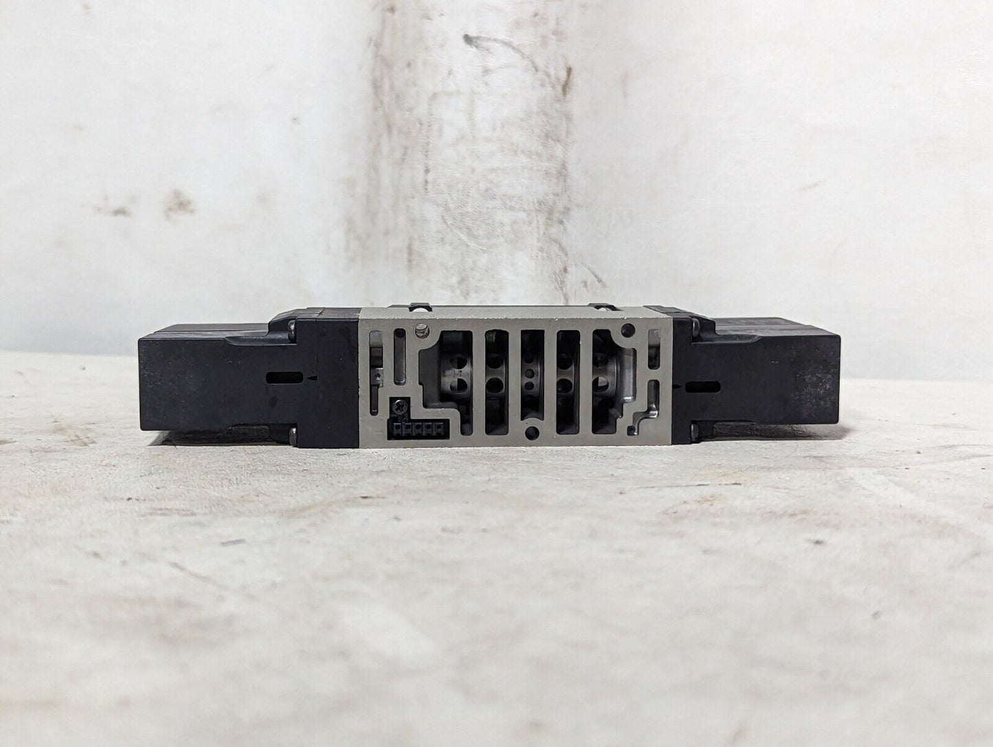 SMC NVFS400-3F solenoid valve, supply pressure 0.1-1.0MPa