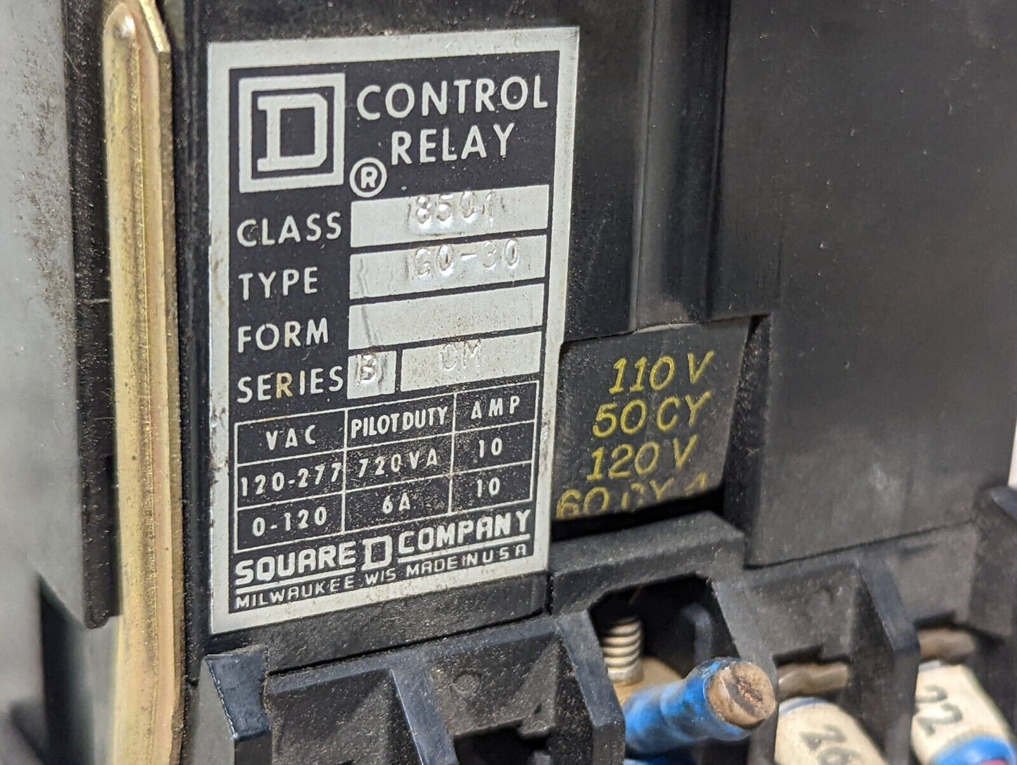 Square D 8501GO30 control relay, 110/120VAC coil