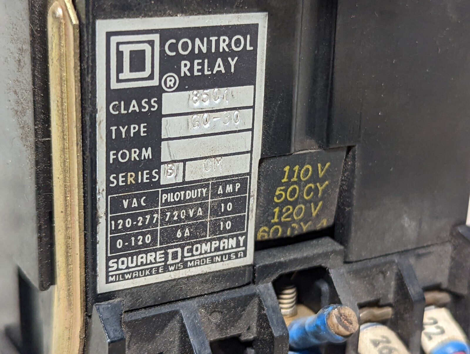 Square D 8501GO30 control relay, 110/120VAC coil