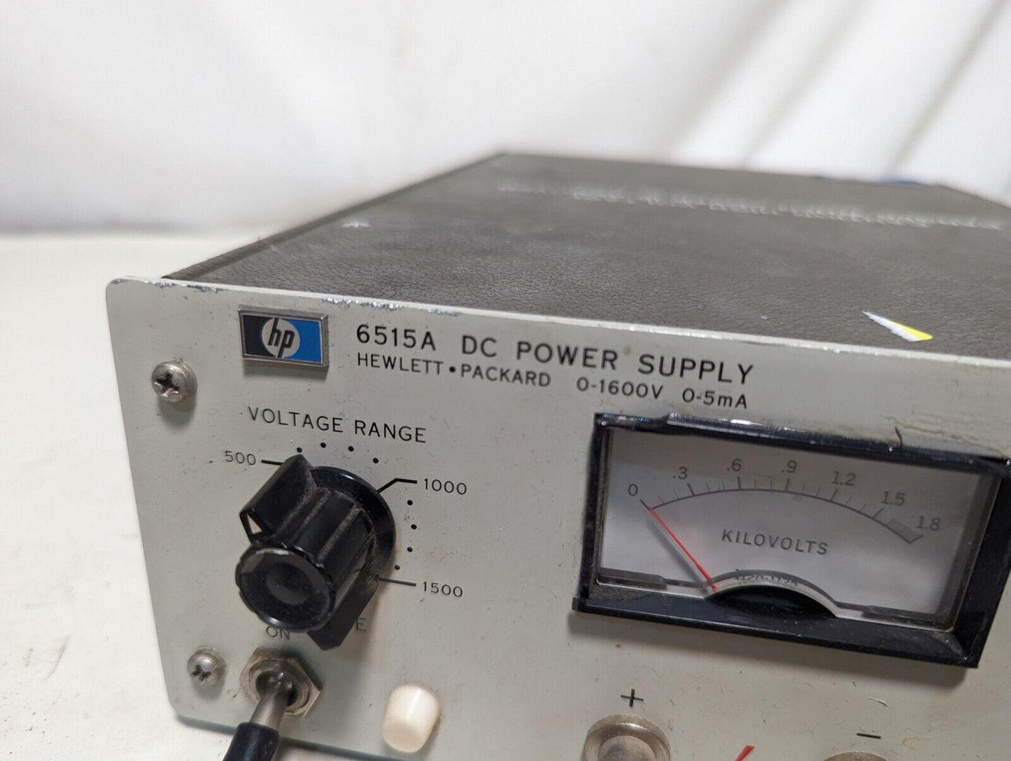 HP 6515A DC power supply