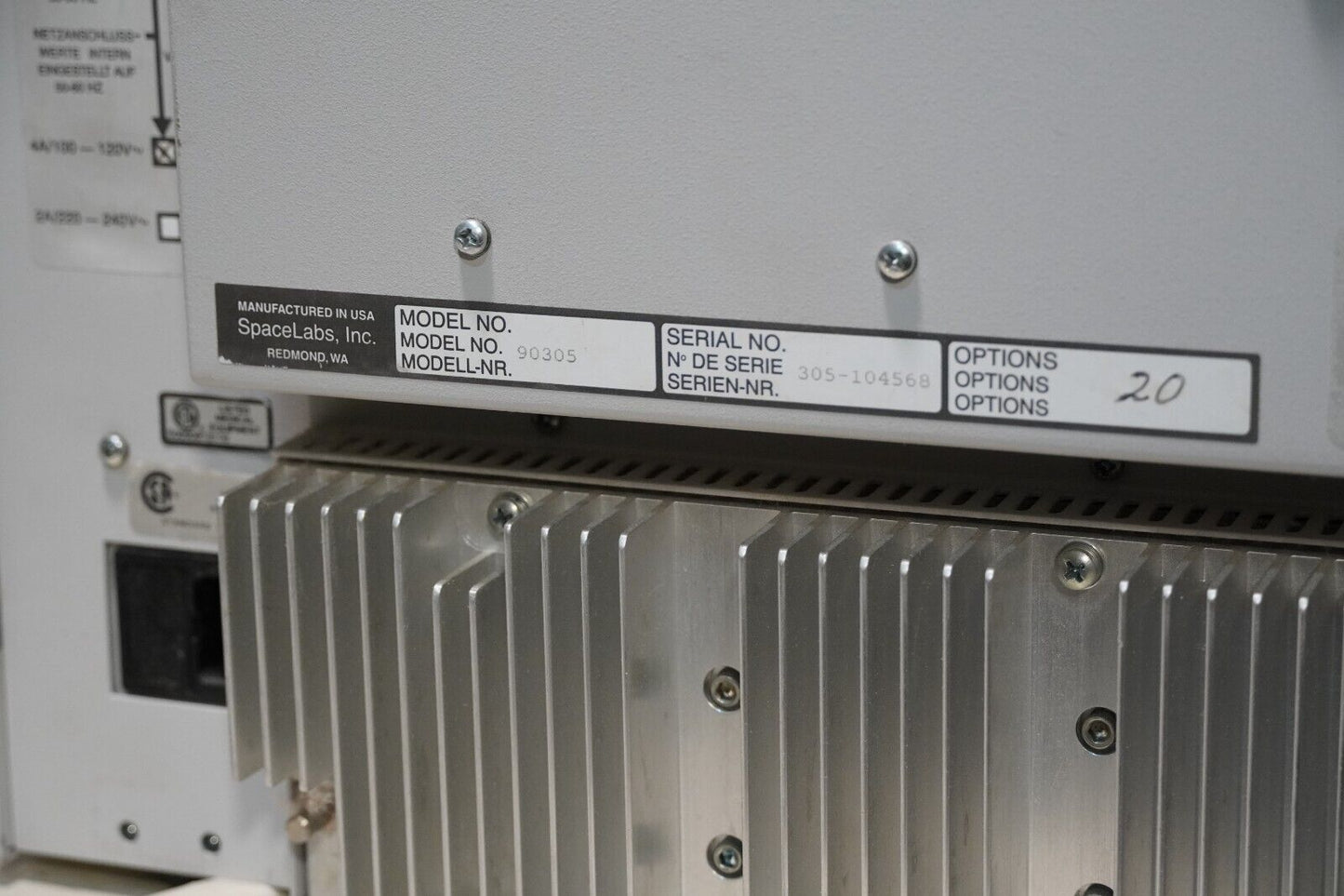 SpaceLabs 90305 monitor