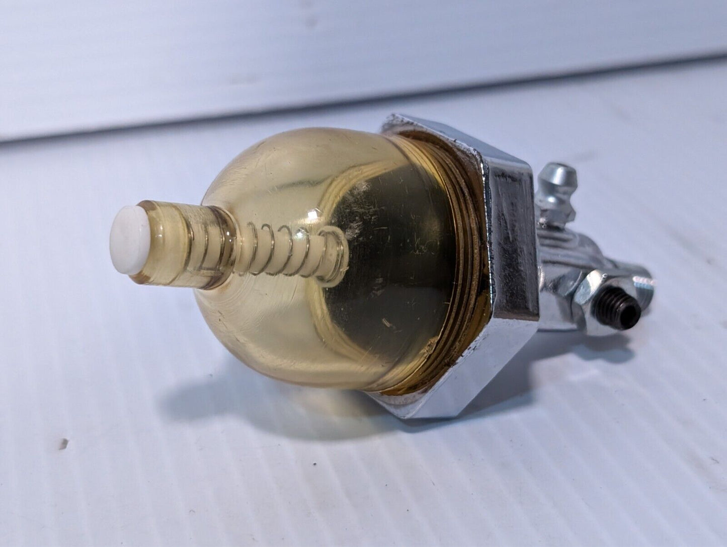 Thorp VisiBall 2 oz. automatic grease lubricator in original box as pictured