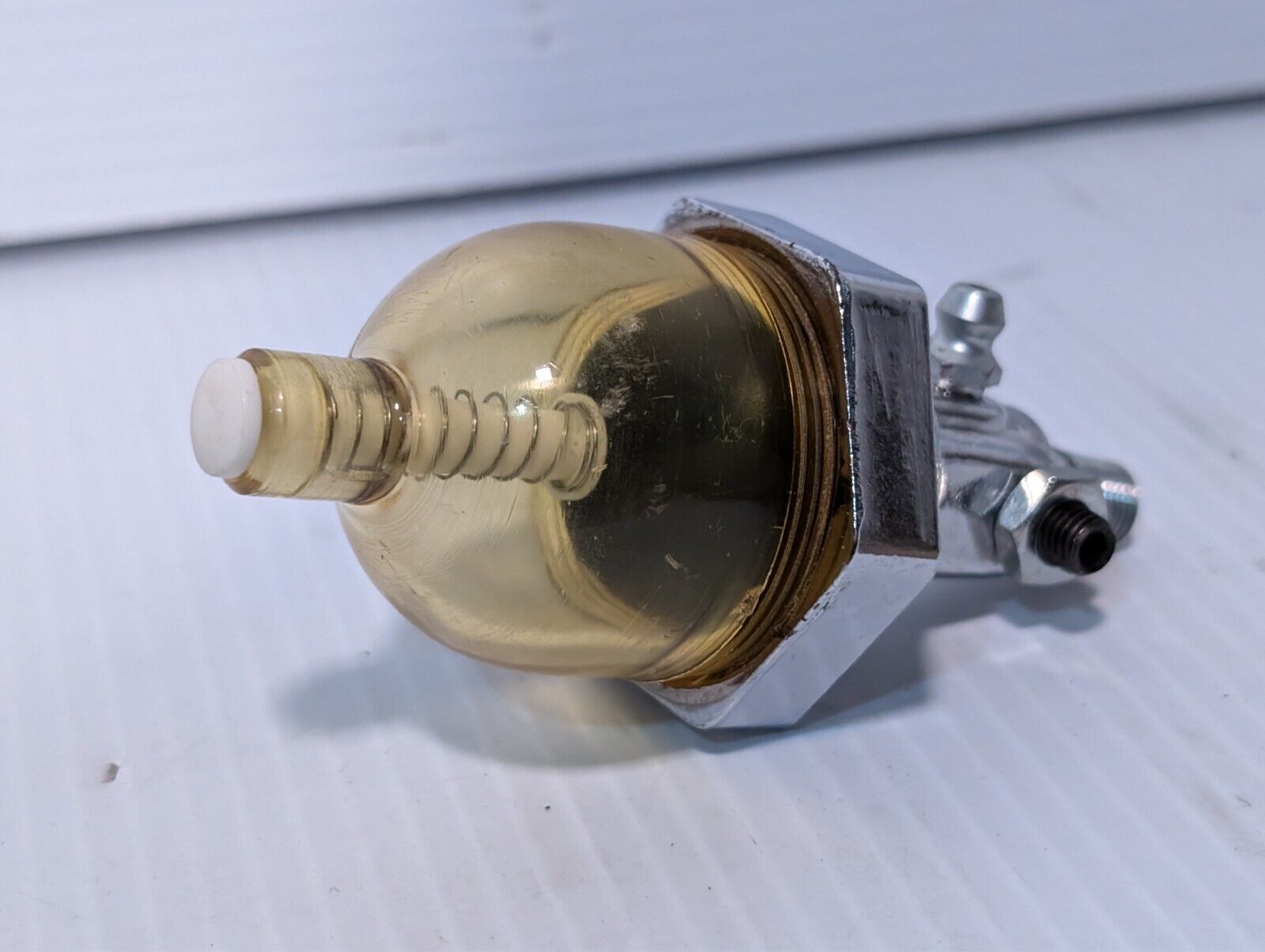 Thorp VisiBall 2 oz. automatic grease lubricator in original box as pictured
