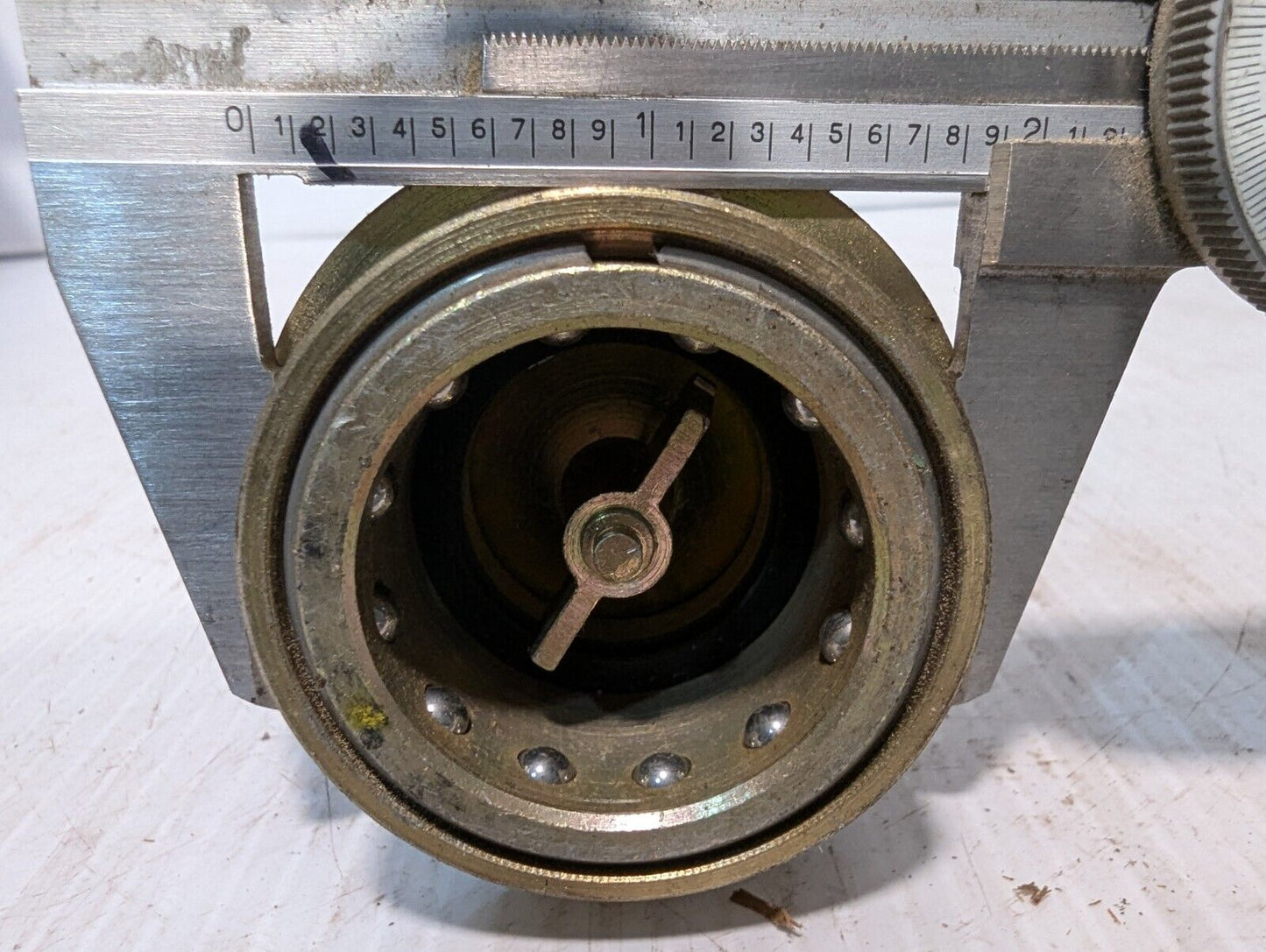 Snap-Tite VEC-16 Female Coupler with Barb Hosetail - Free Shipping