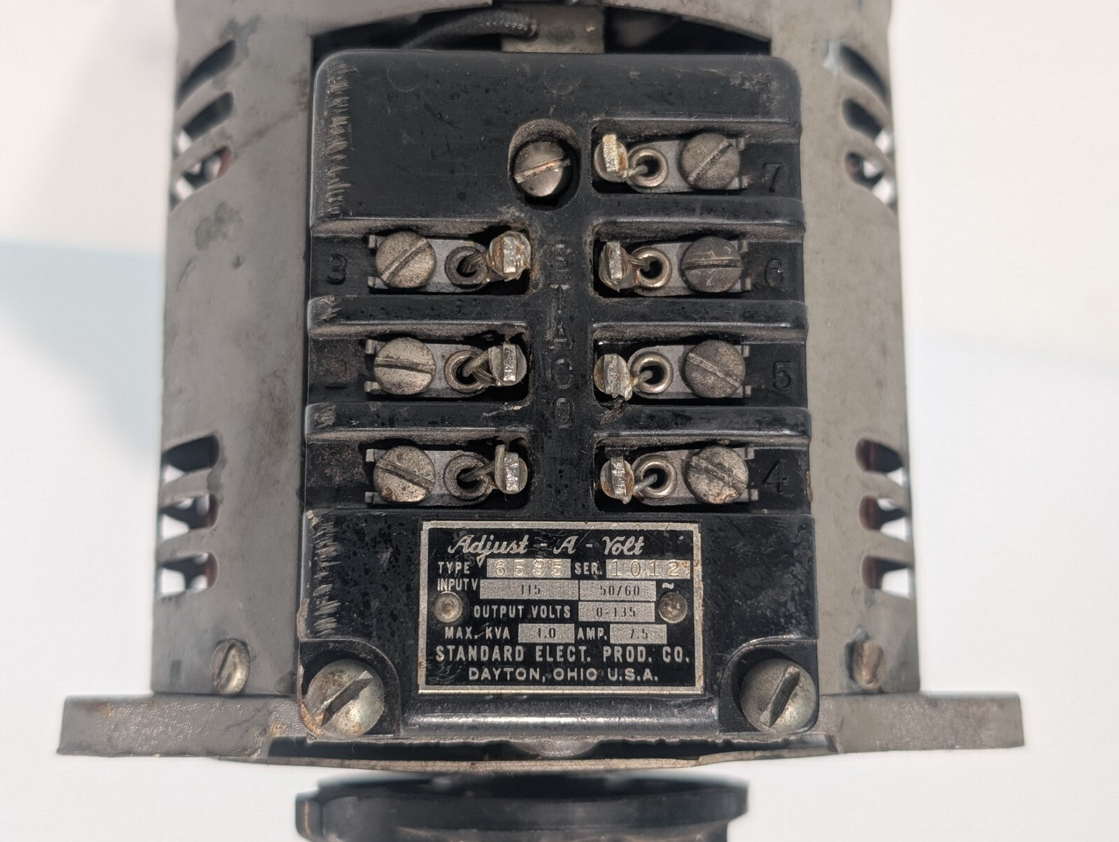 Standard Electrical 6535 Ser. 1012, Adjust-A-Volt Variable Transformer,  0-135