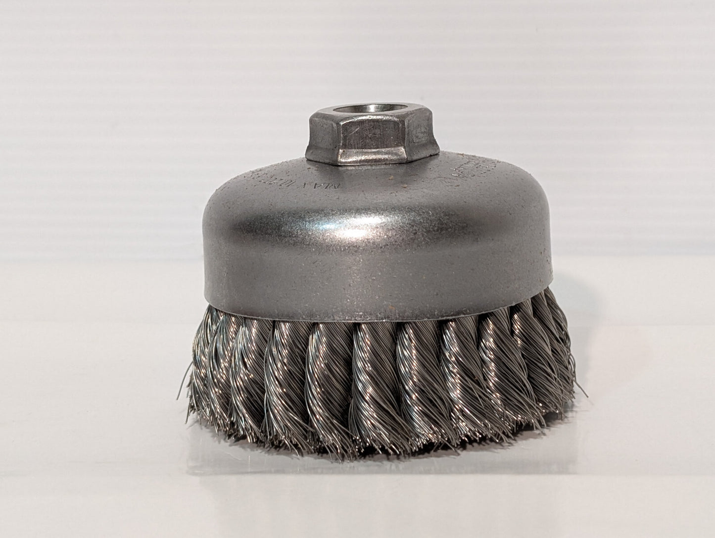 Weiler 12306 Single Row Wire Cup Brush, 4", .014 Wire, 5/8"-11 Nut, 10,200 RPM