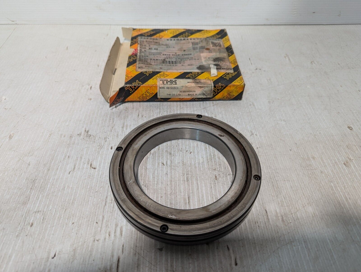 THK RB10020C0 Cross Roller Bearing, 150mm OD x 100mm Bore x 20mm Width