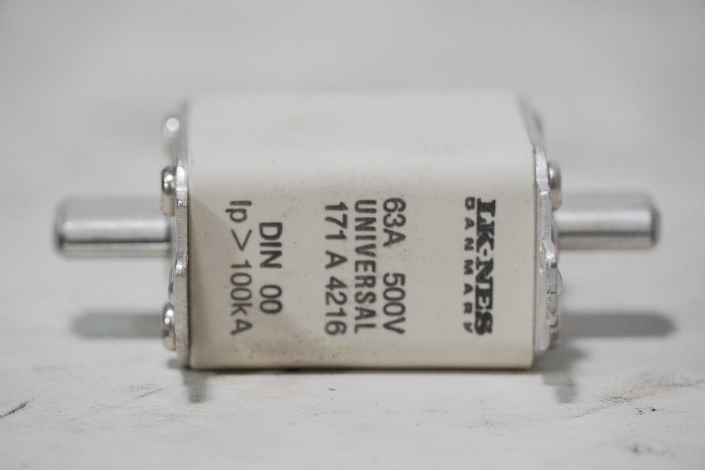 Lot of 10 Bussmann 171 A 4216 fuses, 63A, 500V, universal, 171A4216, DIN 00