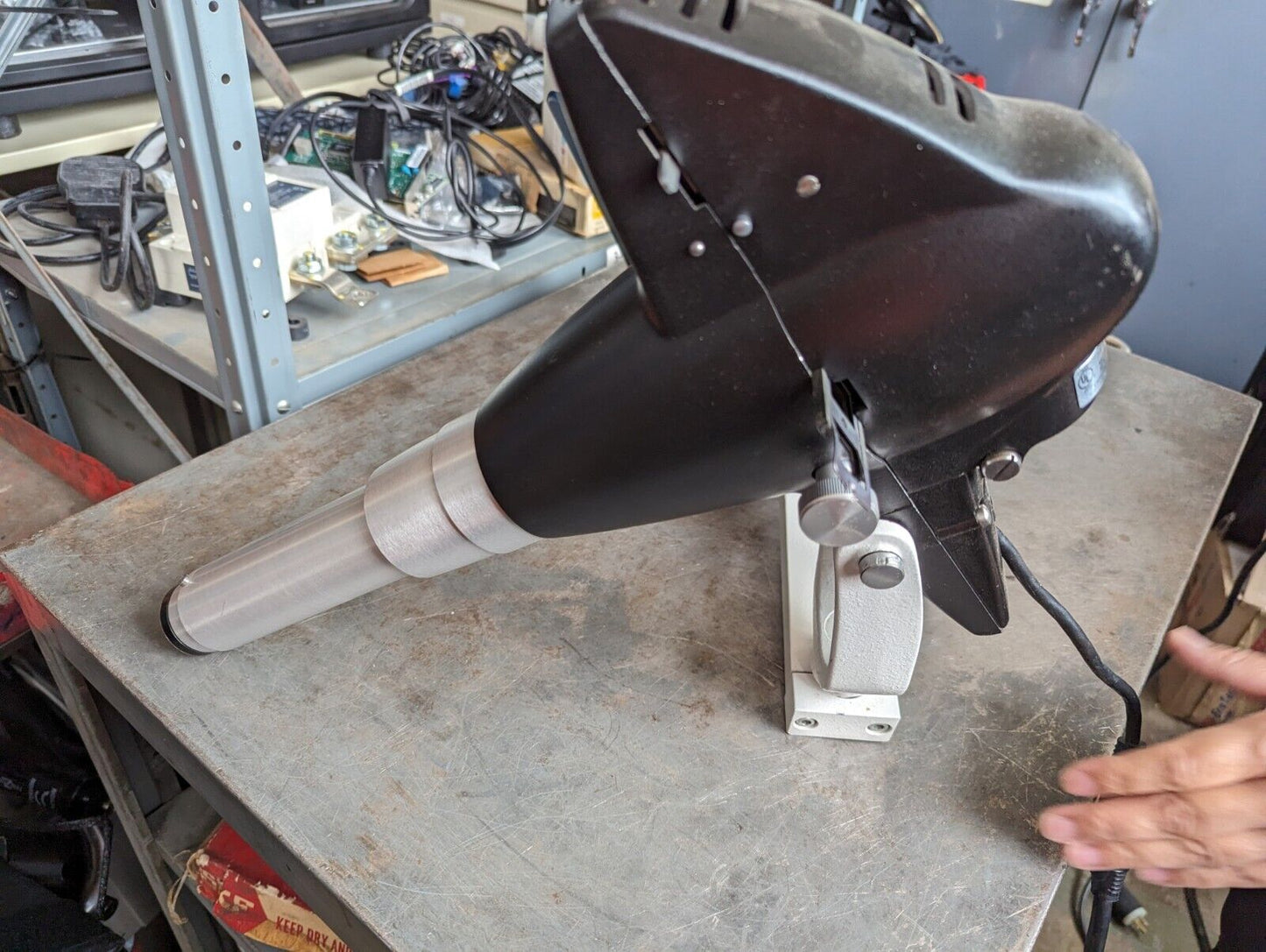 Reichert 11082 Project-O-Chart With Mount and power cable as pictured