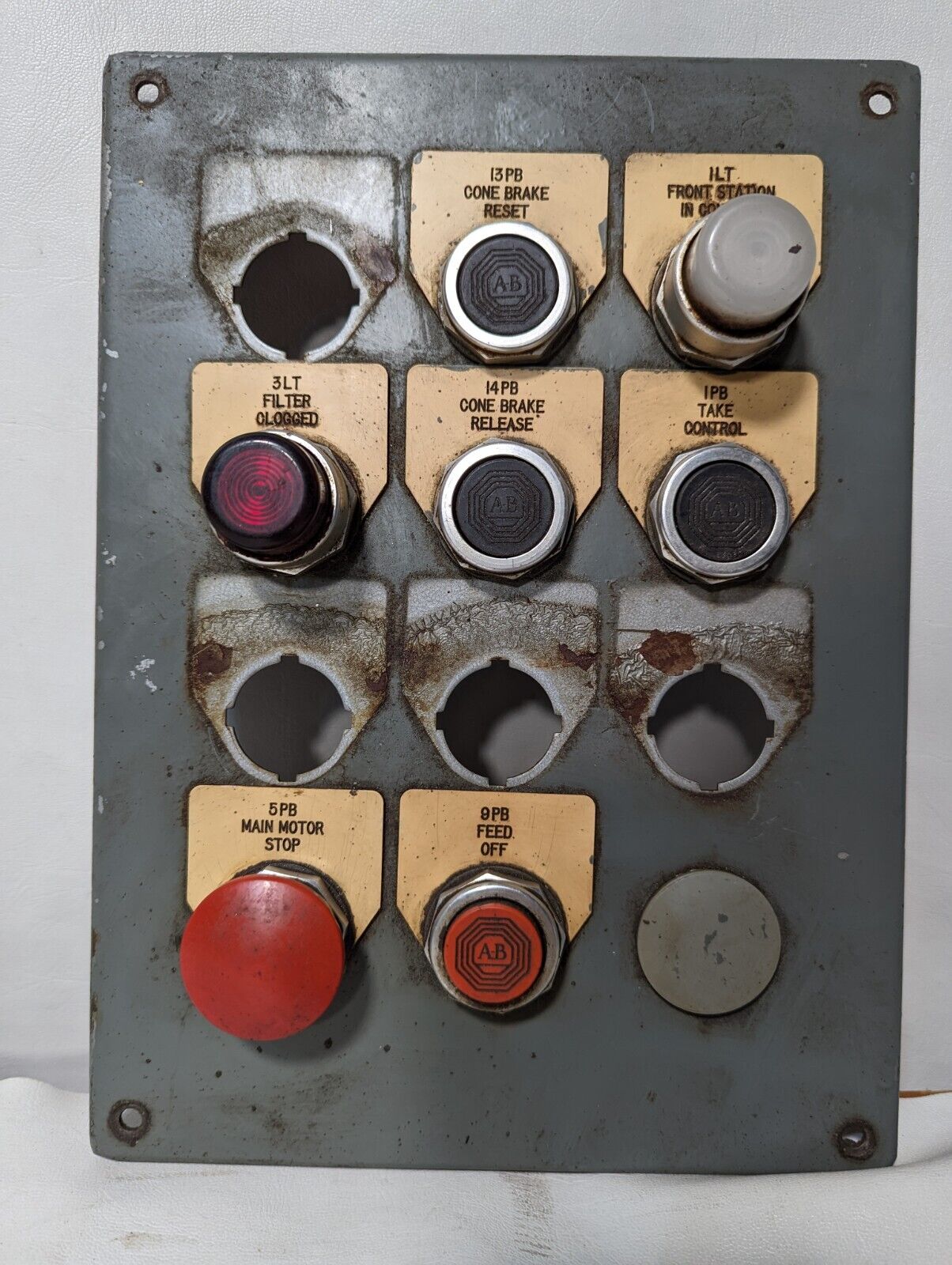 12 button pushbutton panel, Allen-Bradley pushbuttons x7, no back