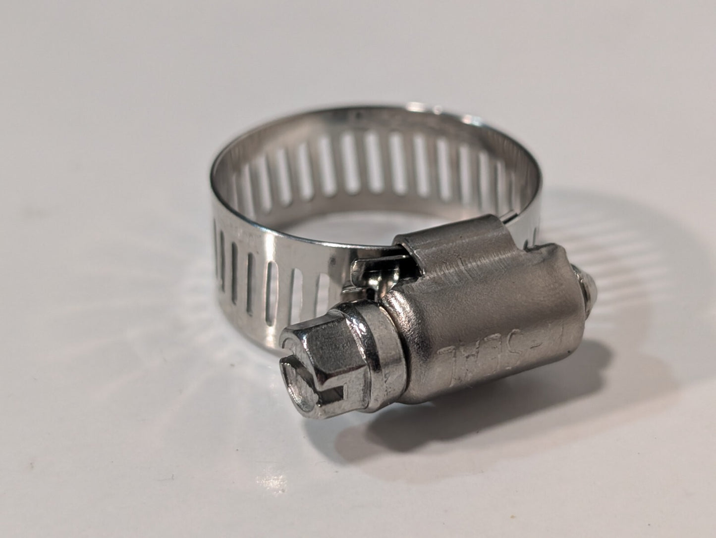 (185) No. 10 Stainless Steel Worm Drive Hose Clamp, 27-14mm, 1-1/16 to 9/16 in
