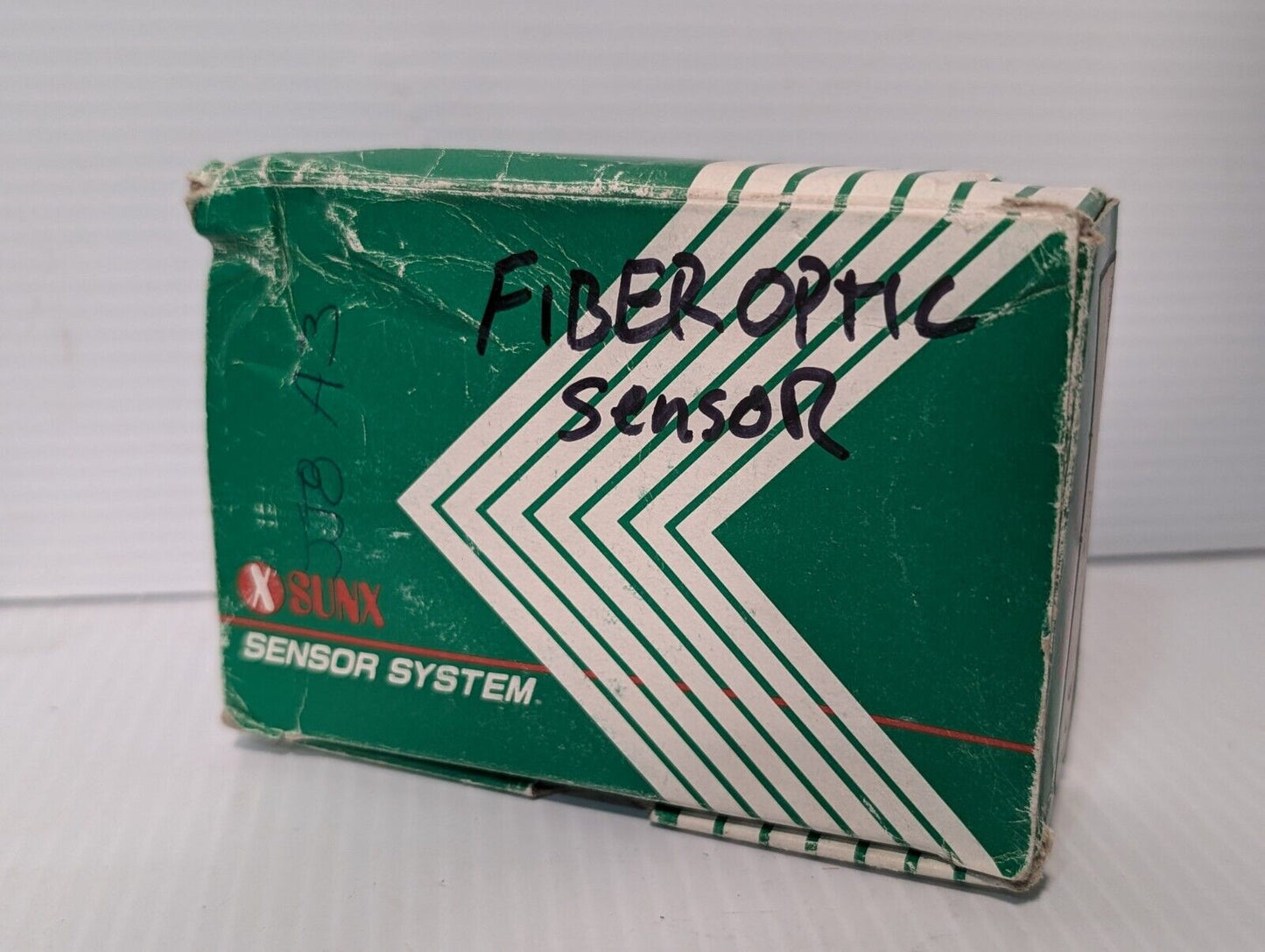 SunX FX-7 Fiber Optic Sensor, Photoelectric Sensor - Free Shipping + Returns