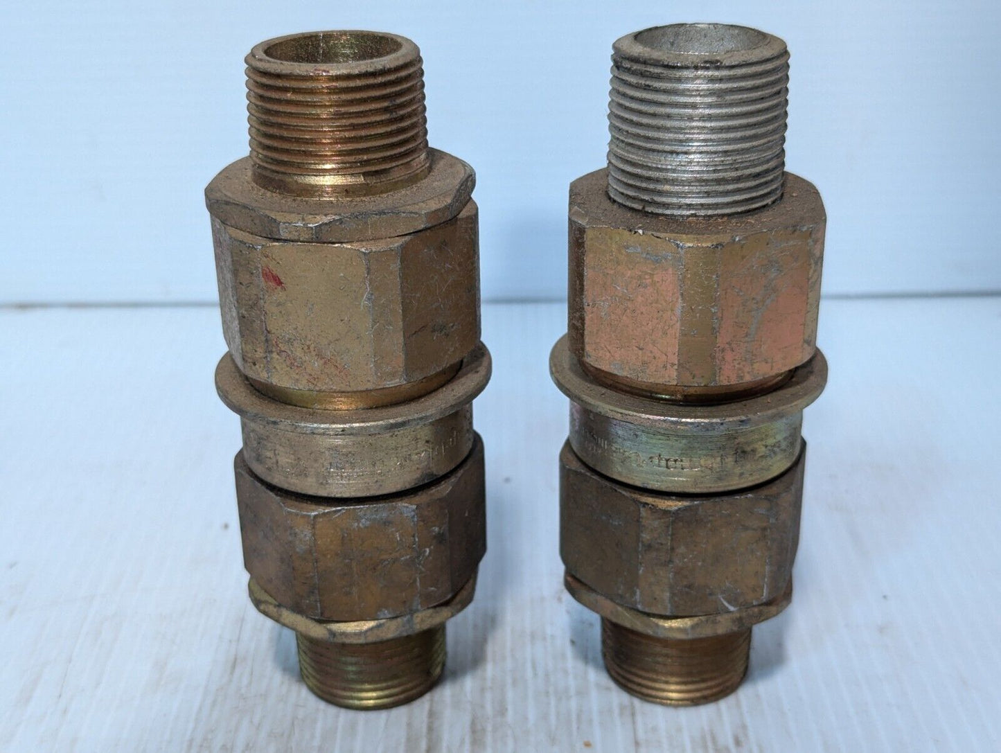 Snap-Tite VEC-16 Female Coupler with VEN-16 Male Connector - Free Shipping