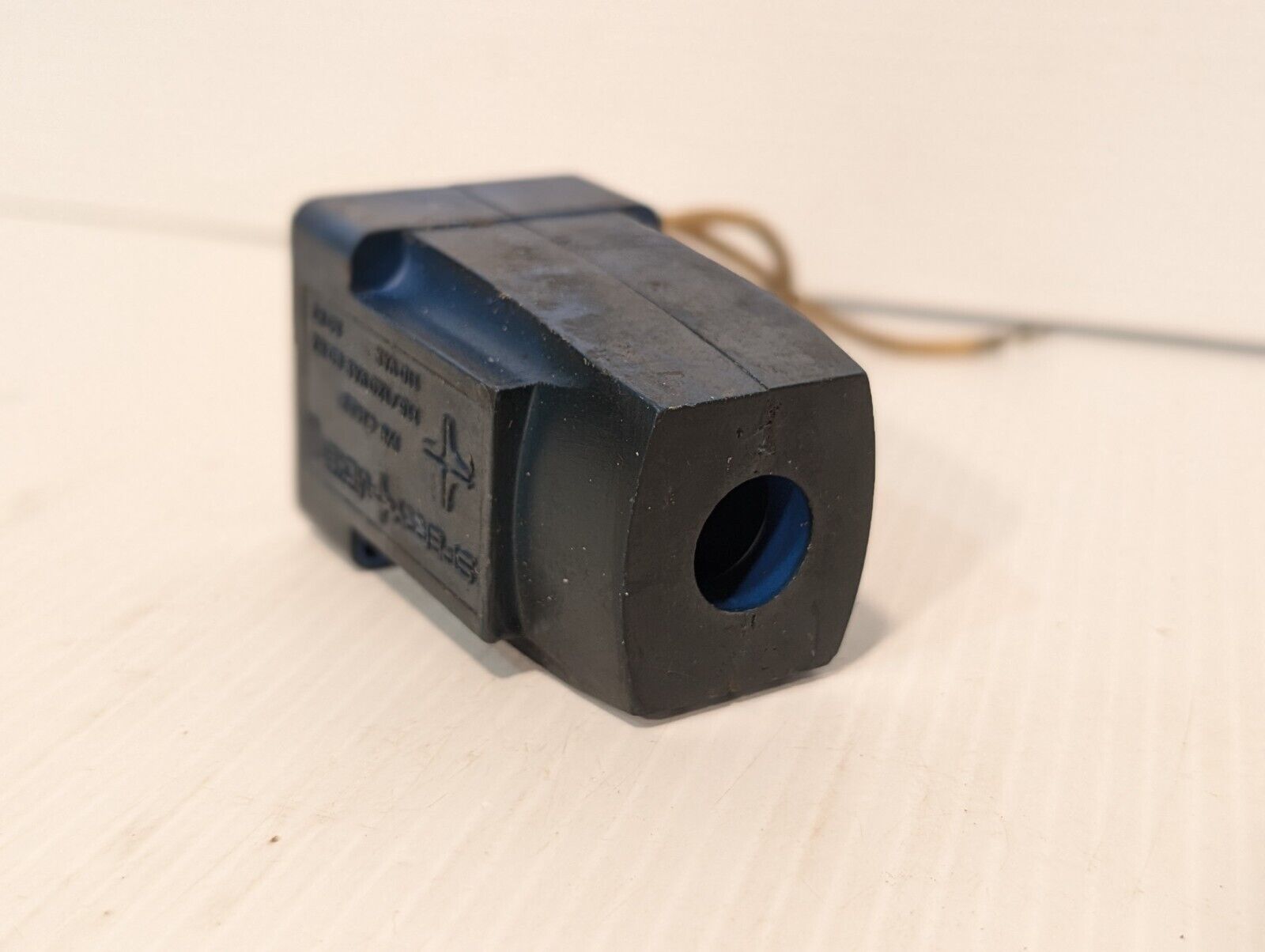 Sperry Vickers (Eaton Co) 414521 Solenoid Valve Coil, 110/120VAC - Free Shipping