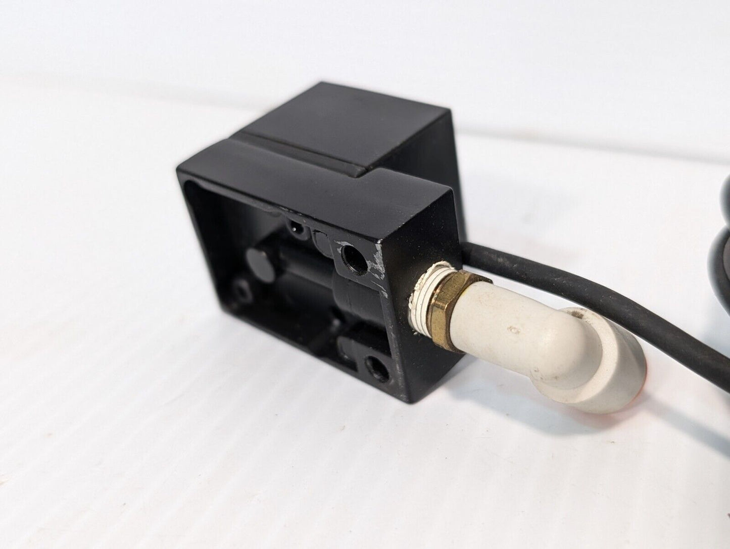 Sunx Sensor DP2-42N Digital Pressure Sensor, LED display, 145PSI - Free Shipping