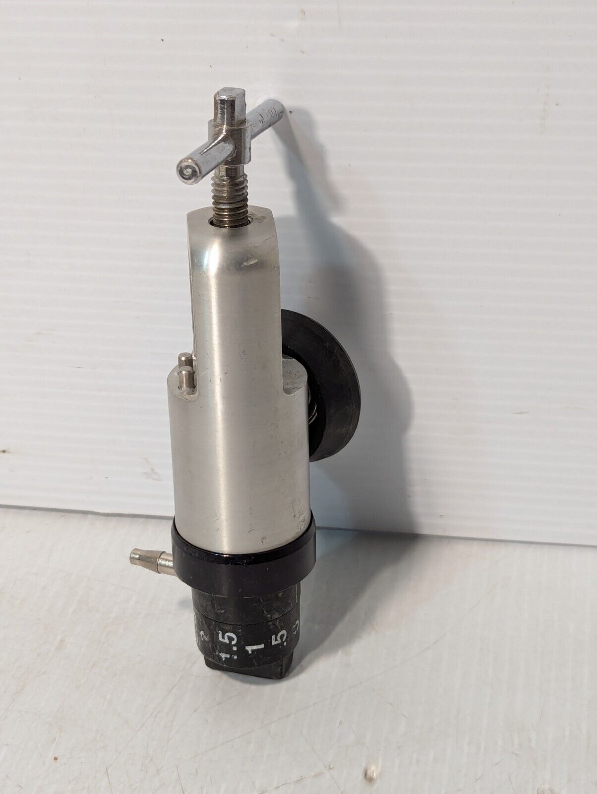 Unbranded Oxygen Regulator, 3000 PSI Max - Free Shipping