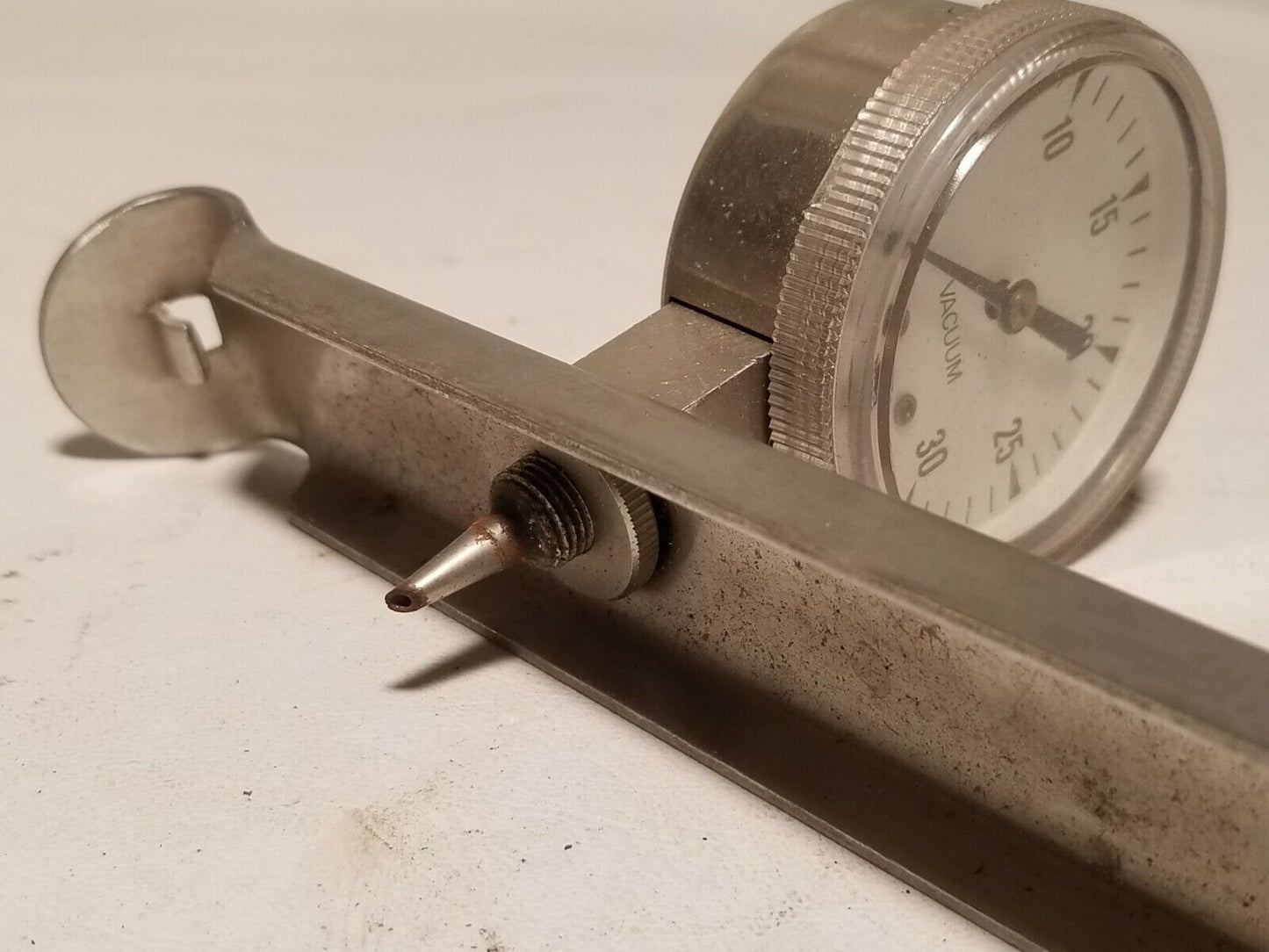 US Gauge USG 1212-1 0-30 inches of Hg vacuum gauge with Edlund mounting bracket