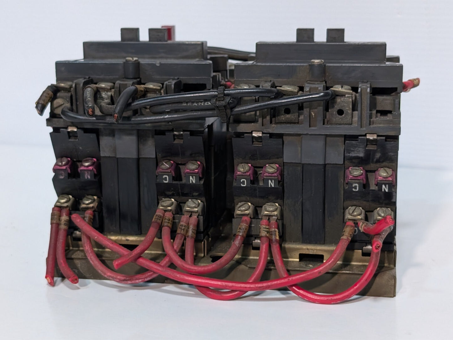 Westinghouse A210M1CAC Size 1 Motor Starter / Overload Relay Single + Polyphase