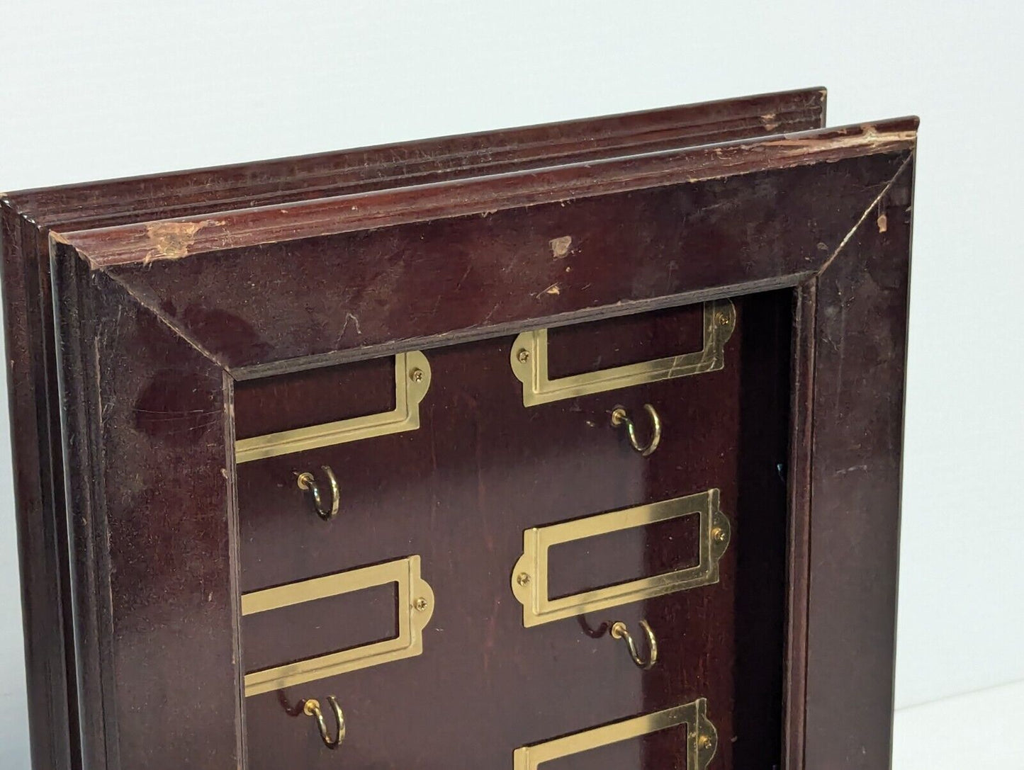 Decorative key storage box, 6 hooks with labels, wall mount - Free Shipping