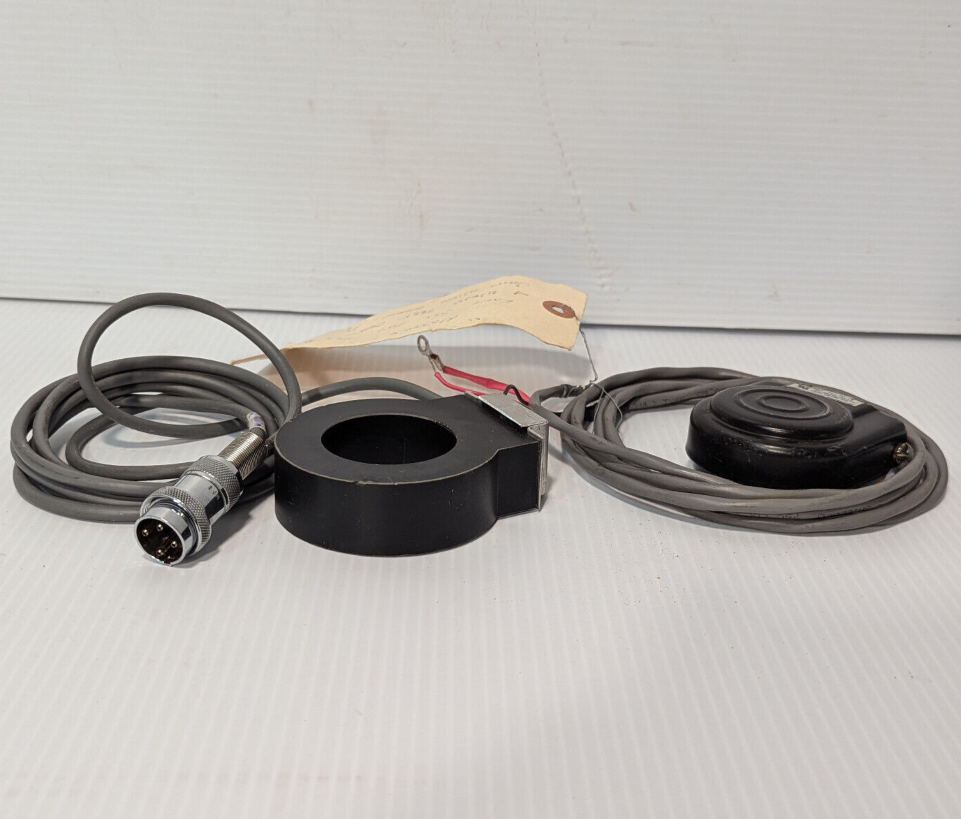 2 piece: Linemaster Switch Corp Foot Plate Assembly, Switch 10A, 250VAC, C-95074