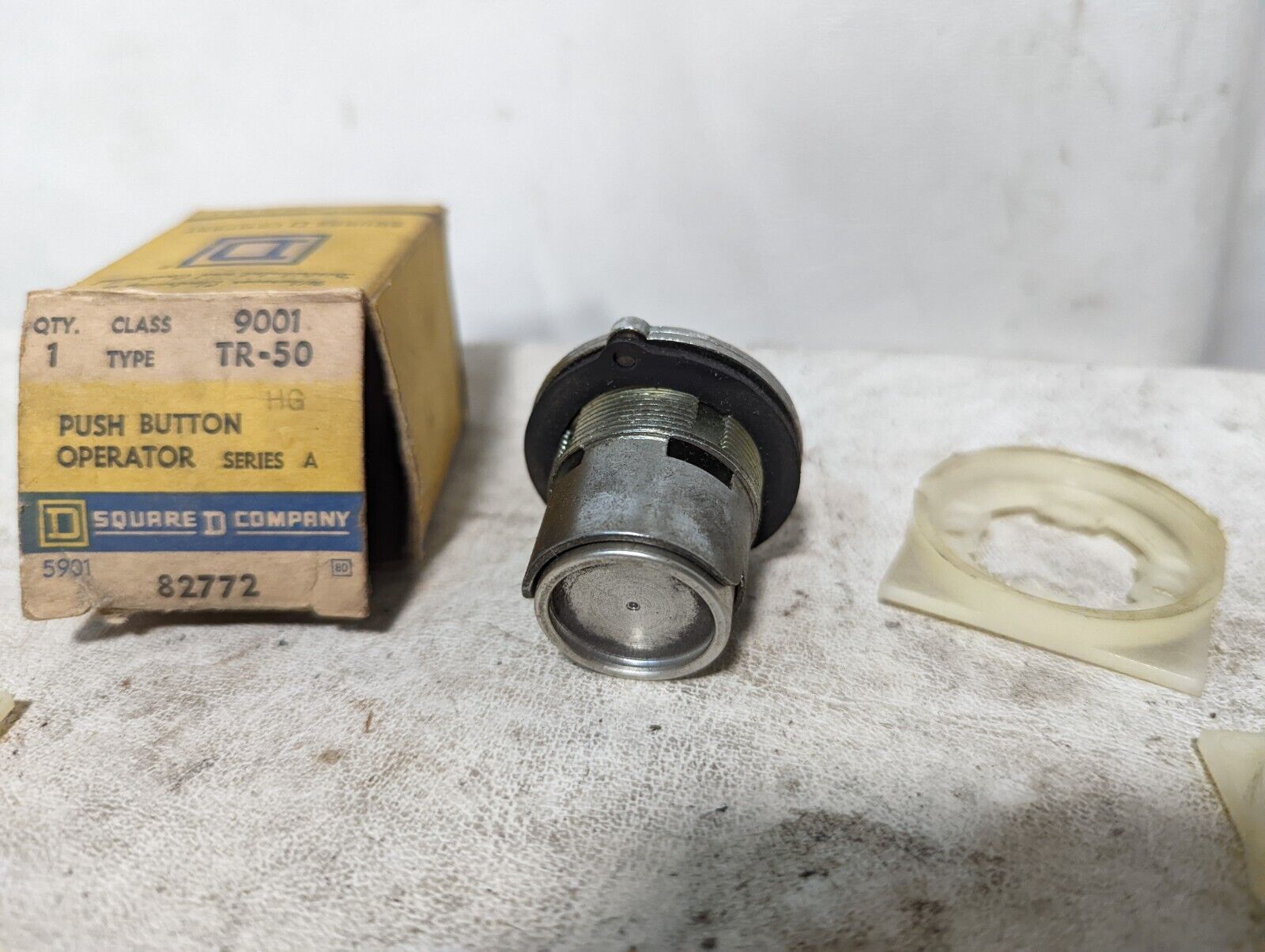 Square D 9001-TR-50 push button operator, ser. A, 82772