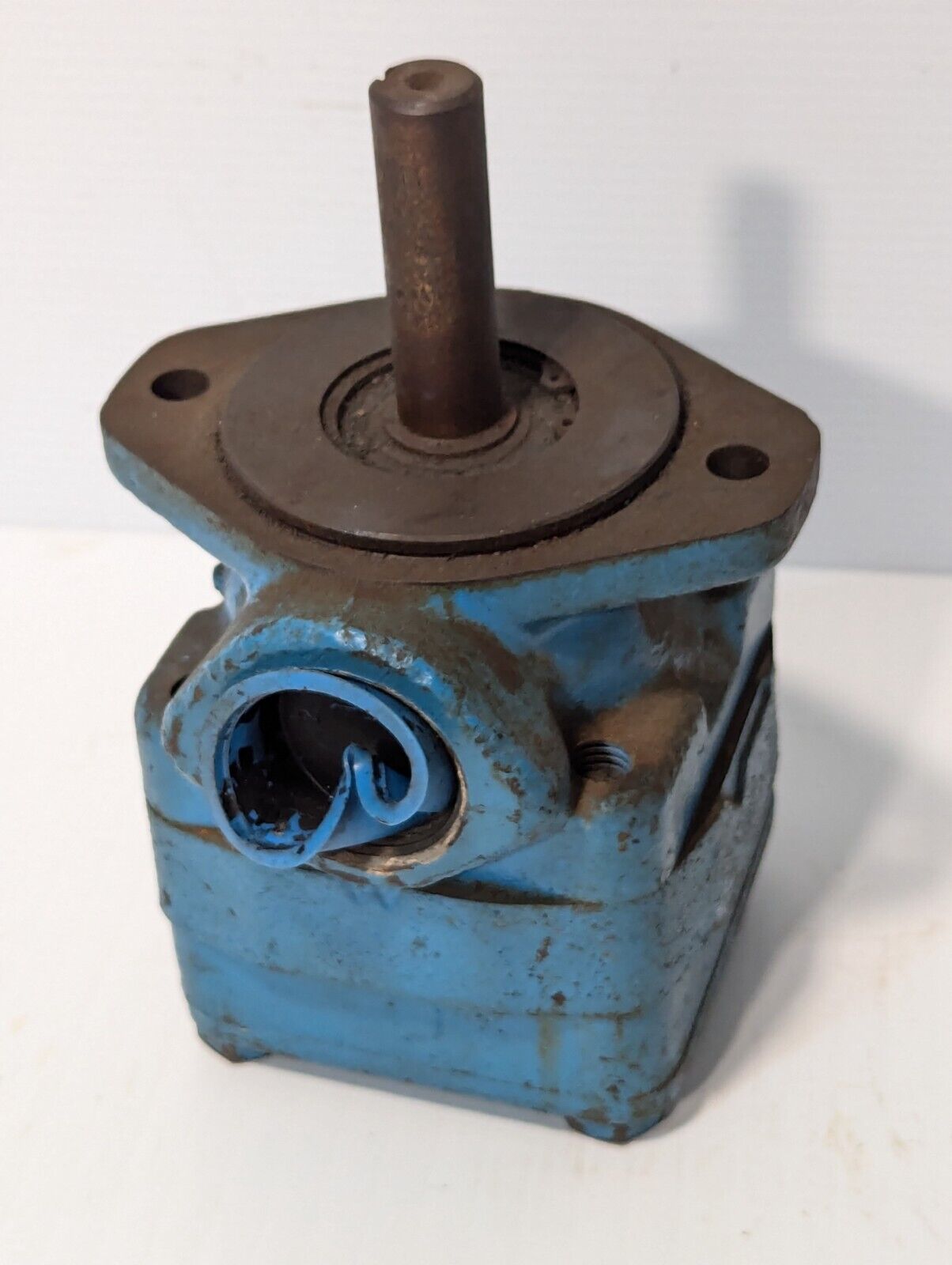 Vickers V20-1P-11P-1A11 Hydraulic Vane Pump, 4000rpm Max, 2 Bolt Flange