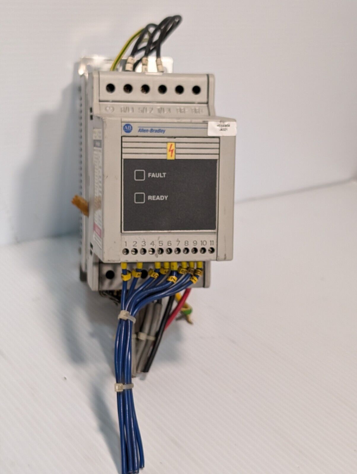 Allen Bradley 160-BA06NPS1 Variable Speed Drive, 6 AMP, 380-460 VAC as shown